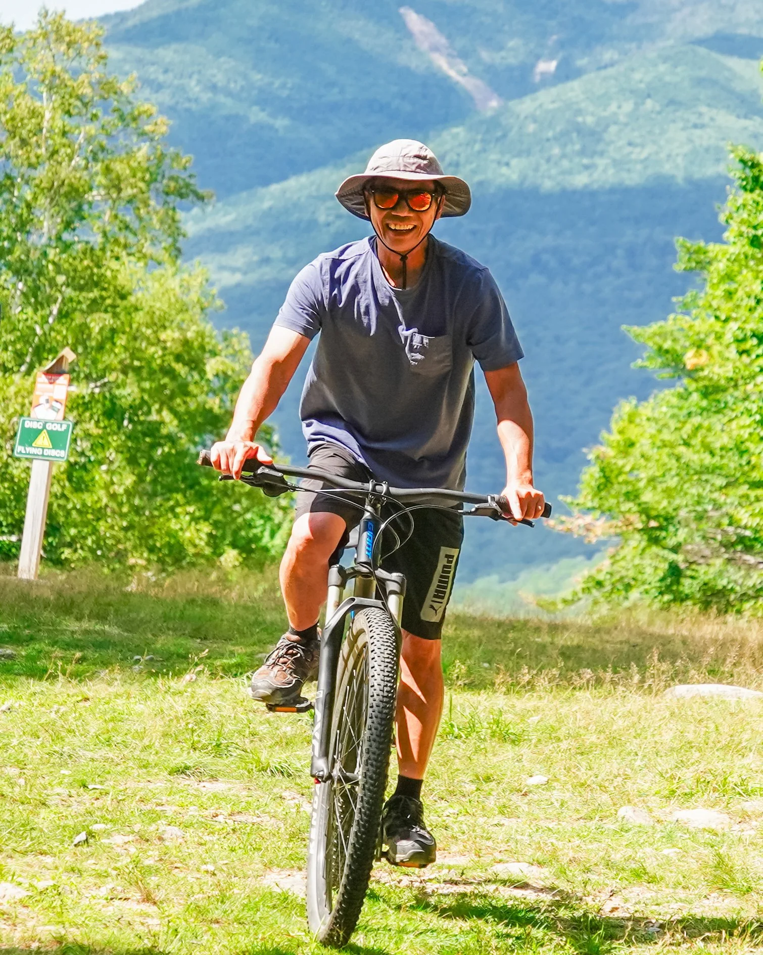 POV: You booked your summer getaway before everyone else. 😎

Make Waterville Valley your home base for summer adventures with lodging packages, exclusive perks, &amp; endless ways to explore:

✔ Mountain views &amp; guided hikes
✔ Family-friendly ev