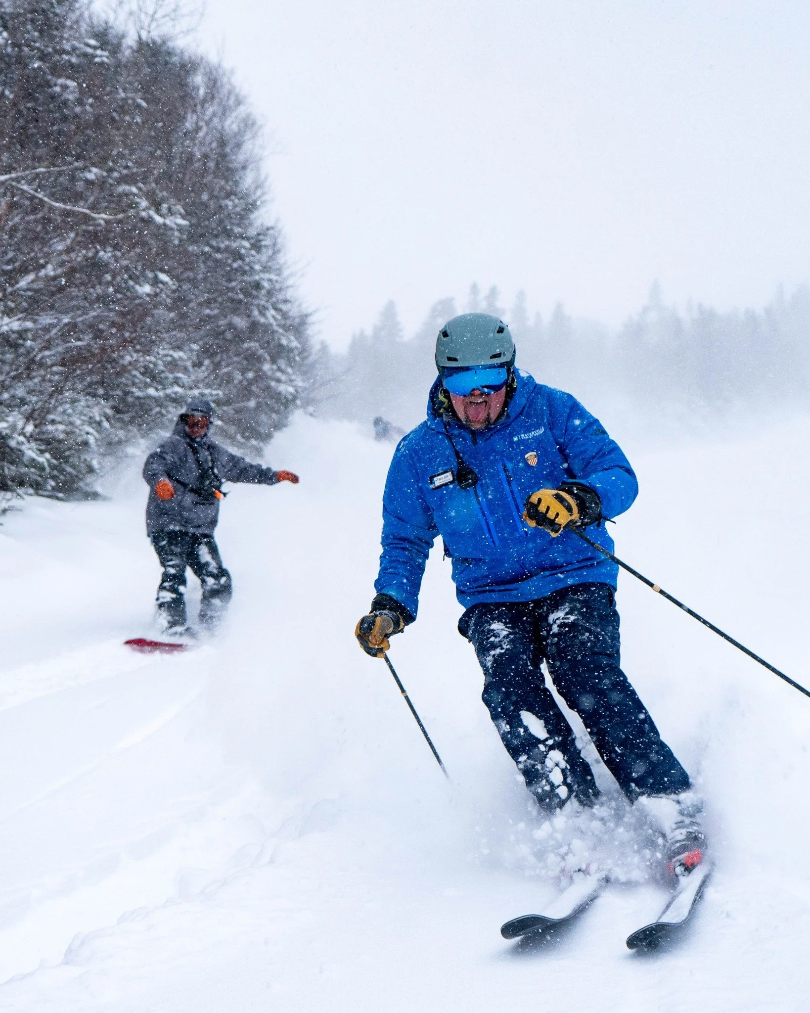 Looking for a winter job with a few extra perks? ⛷️

Come hang with us at the Waterville Valley Resort Job Fair on October 17 in the Base Lodge! Meet our managers and supervisors, explore seasonal &amp; year-round opportunities, and learn more about 