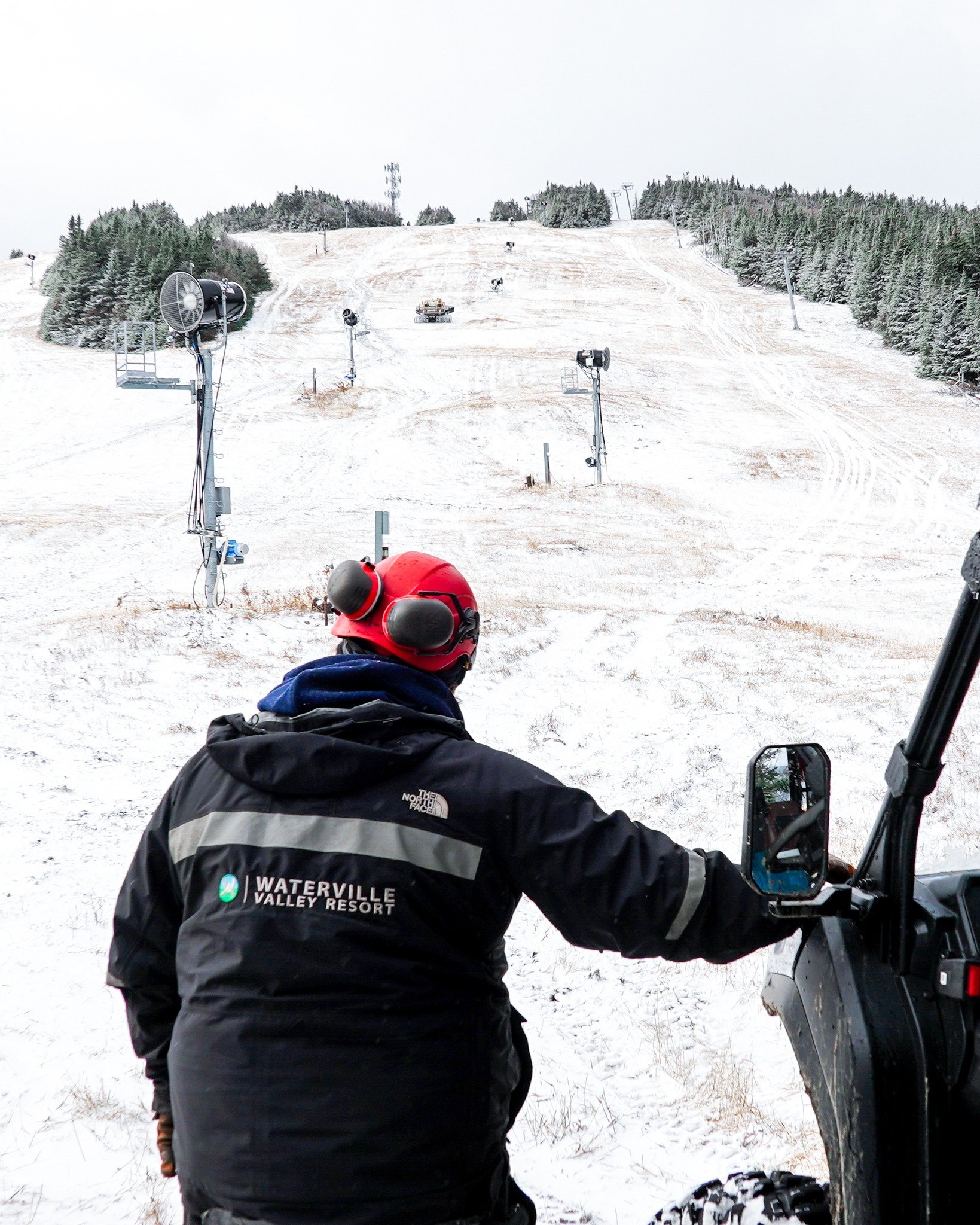 Your winter plans could use a little more mountain time. ⛷️

We're hiring! Stop by our Job Fair tomorrow to meet the crew, check out open positions, and learn how you can spend your winter working where you play.

📍 Base Lodge | Tomorrow at 9am
Empl