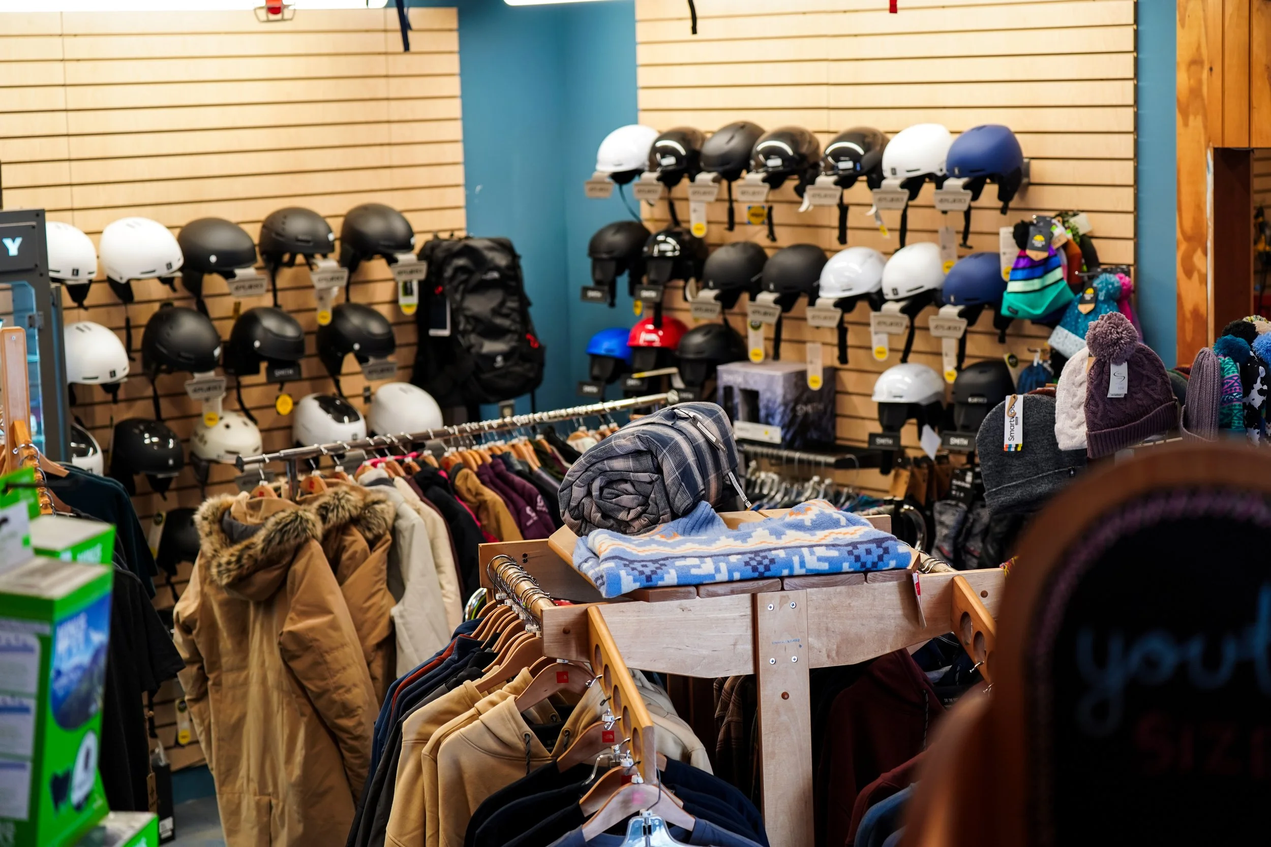 Ski Fanatics_Campton Interior-20.jpg