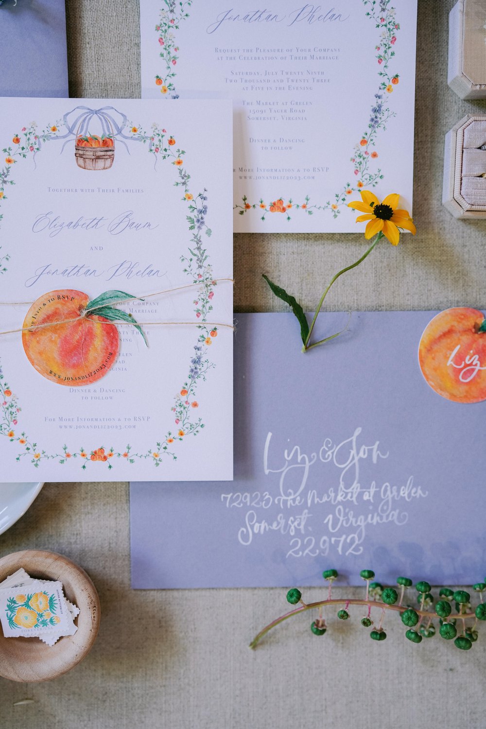 NikkiSanterre_CharlottesvilleLuxuryWeddingPhotographer_MarketatGrelenWedding_Liz&Jon-802-min.jpg