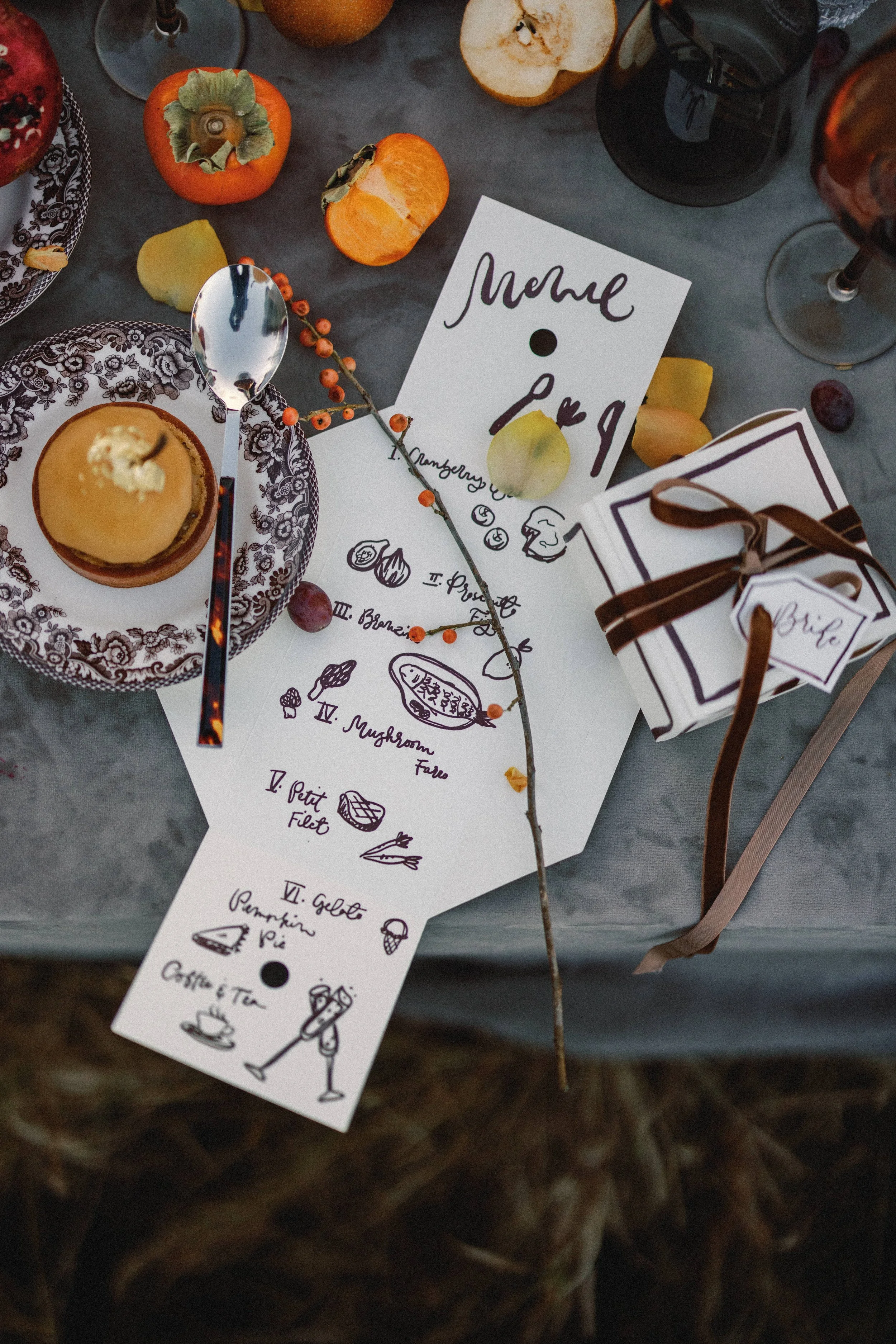 Unique Wedding Menus That Double as a Gift Your Guests Will Actually Keep