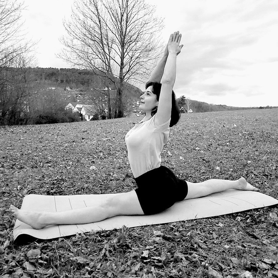 ✨✨✨ Hatha Vinyasa Flow mit Irena - n&auml;chsten Montag um 8:15 Uhr! ✨✨✨

Die Teilnahme am Kurs am 22.4 ist f&uuml;r alle KOSTENLOS &ndash; schau dir den neuen Kurs an und beginne deine n&auml;chste Woche mit etwas achtsamer Bewegung und einer ruhige