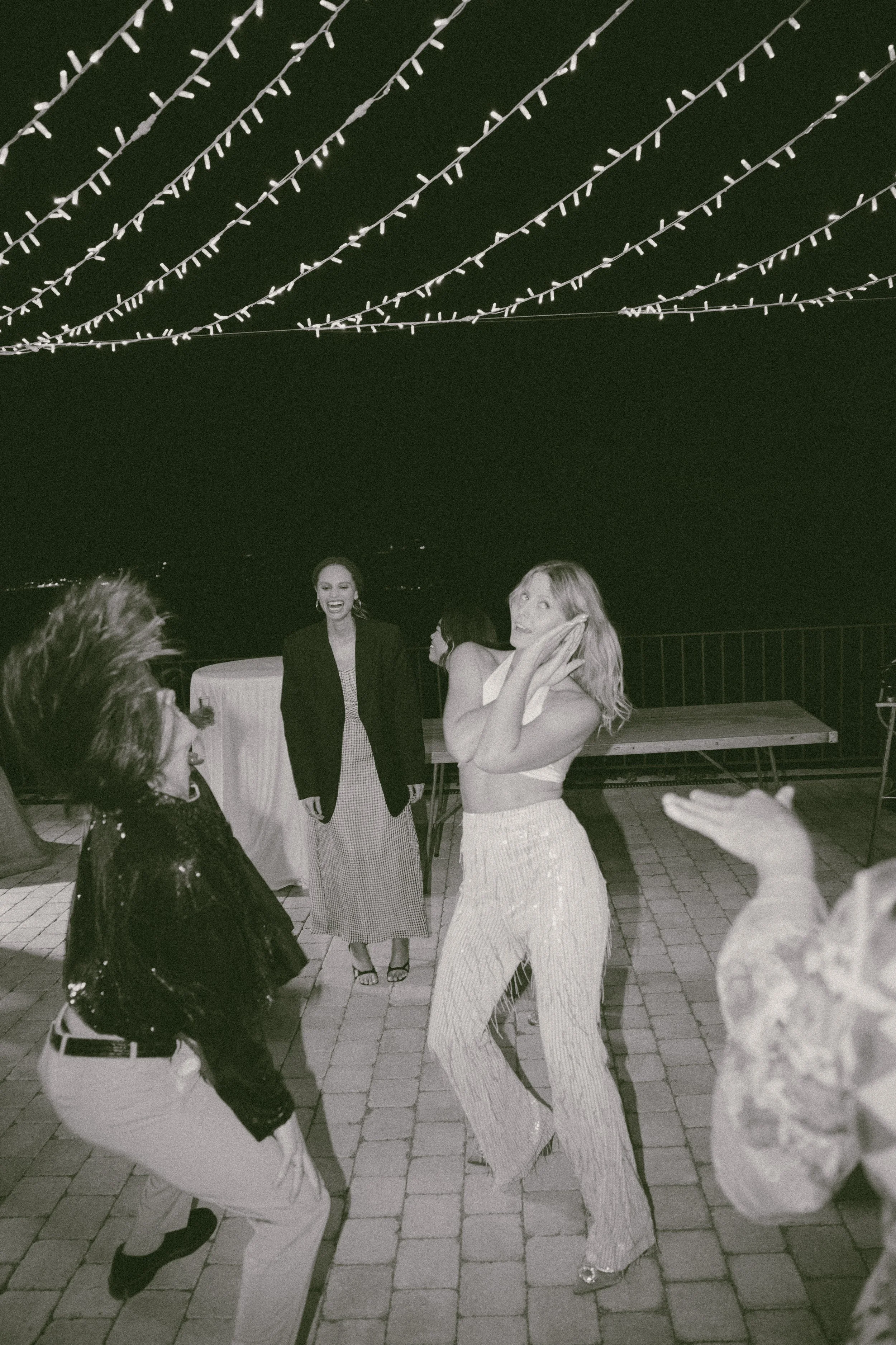 Wedding party photography, bridal couple dancing