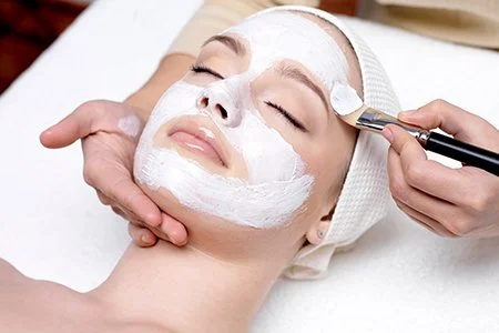 What should I avoid before getting a facial?