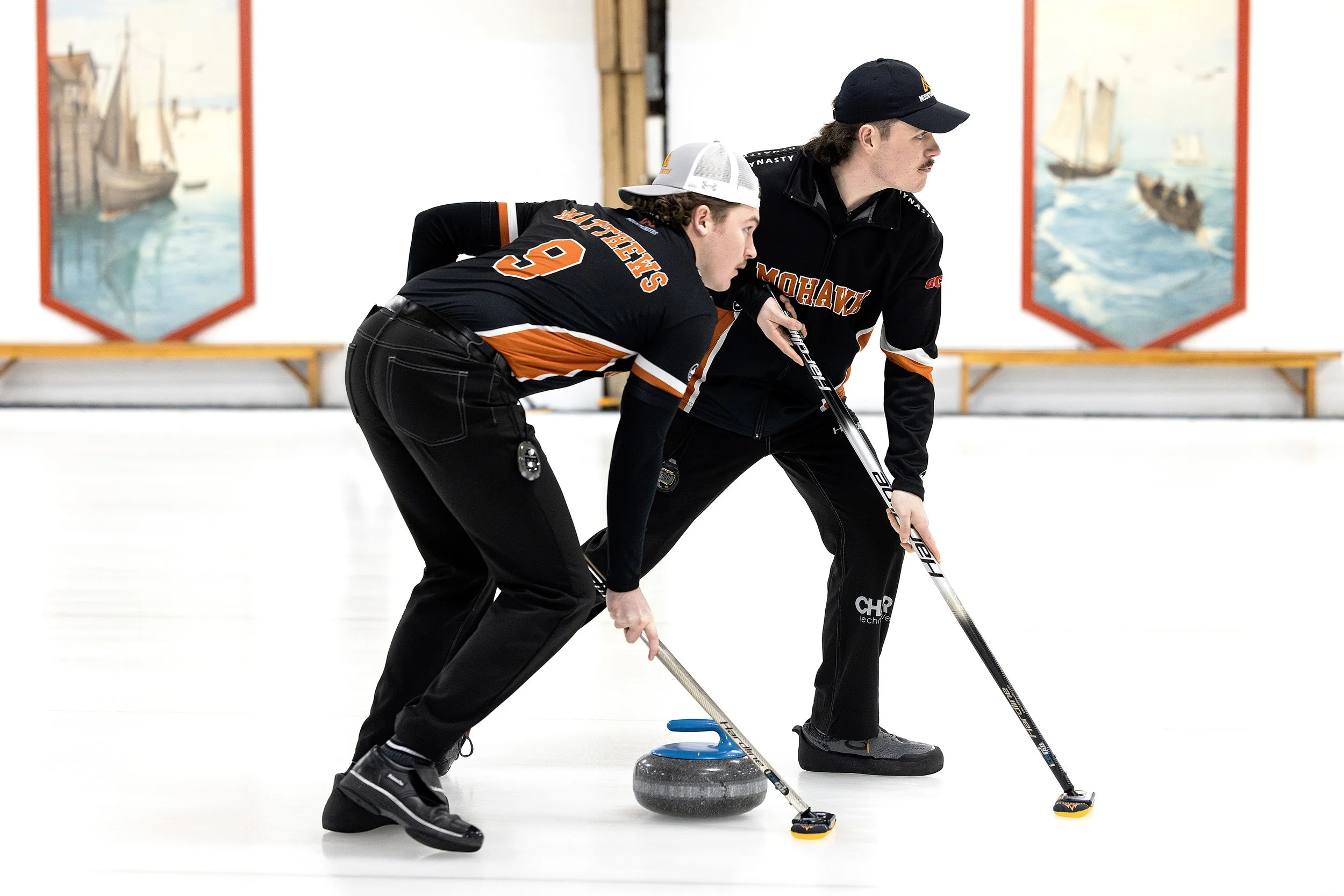 Curling1.jpg