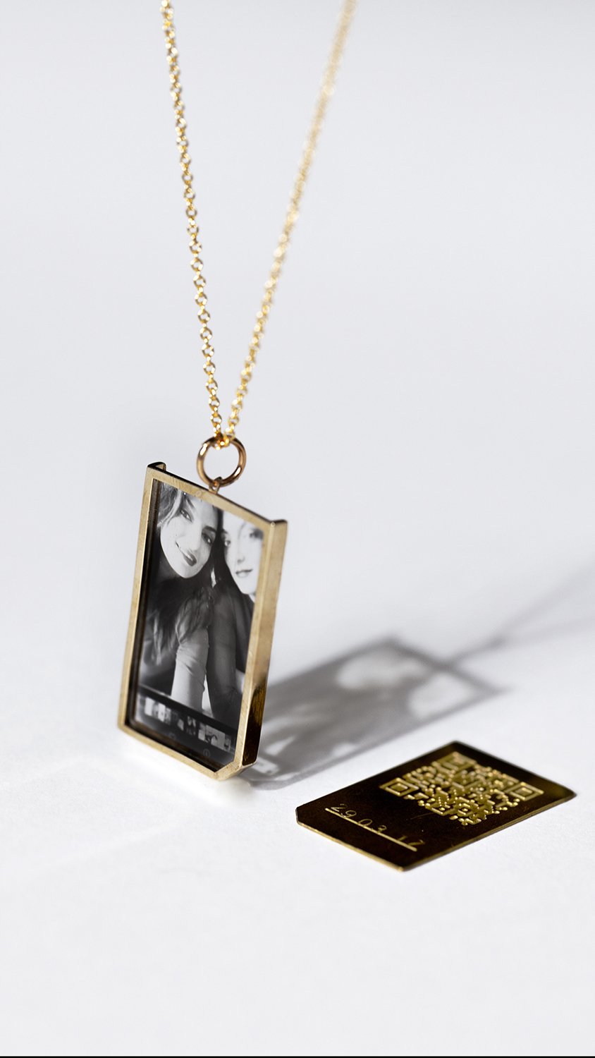 The SIM Project Pendant - Liz Hingley