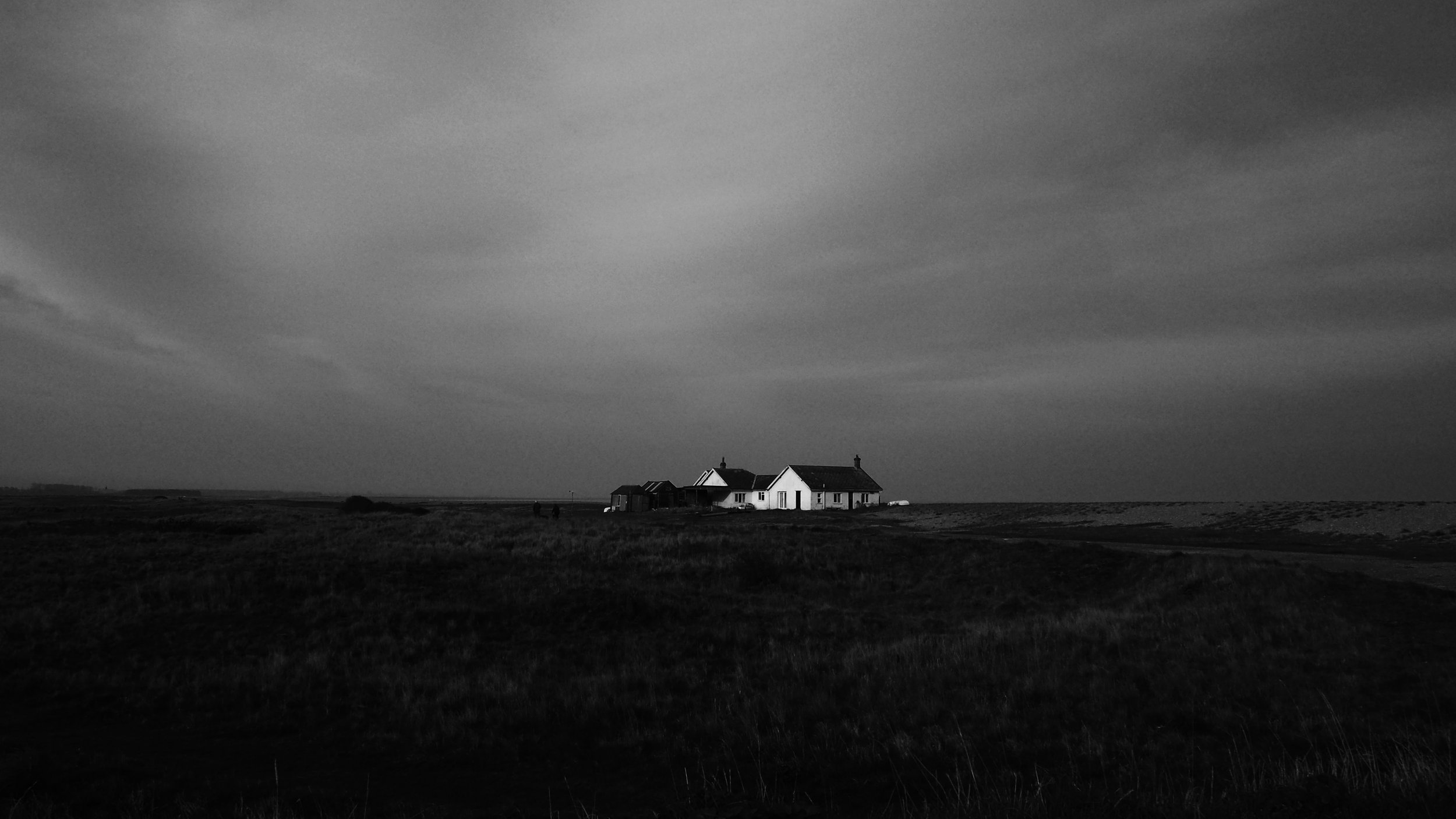 Little White House Shingle Beach - 14.04.18.jpg