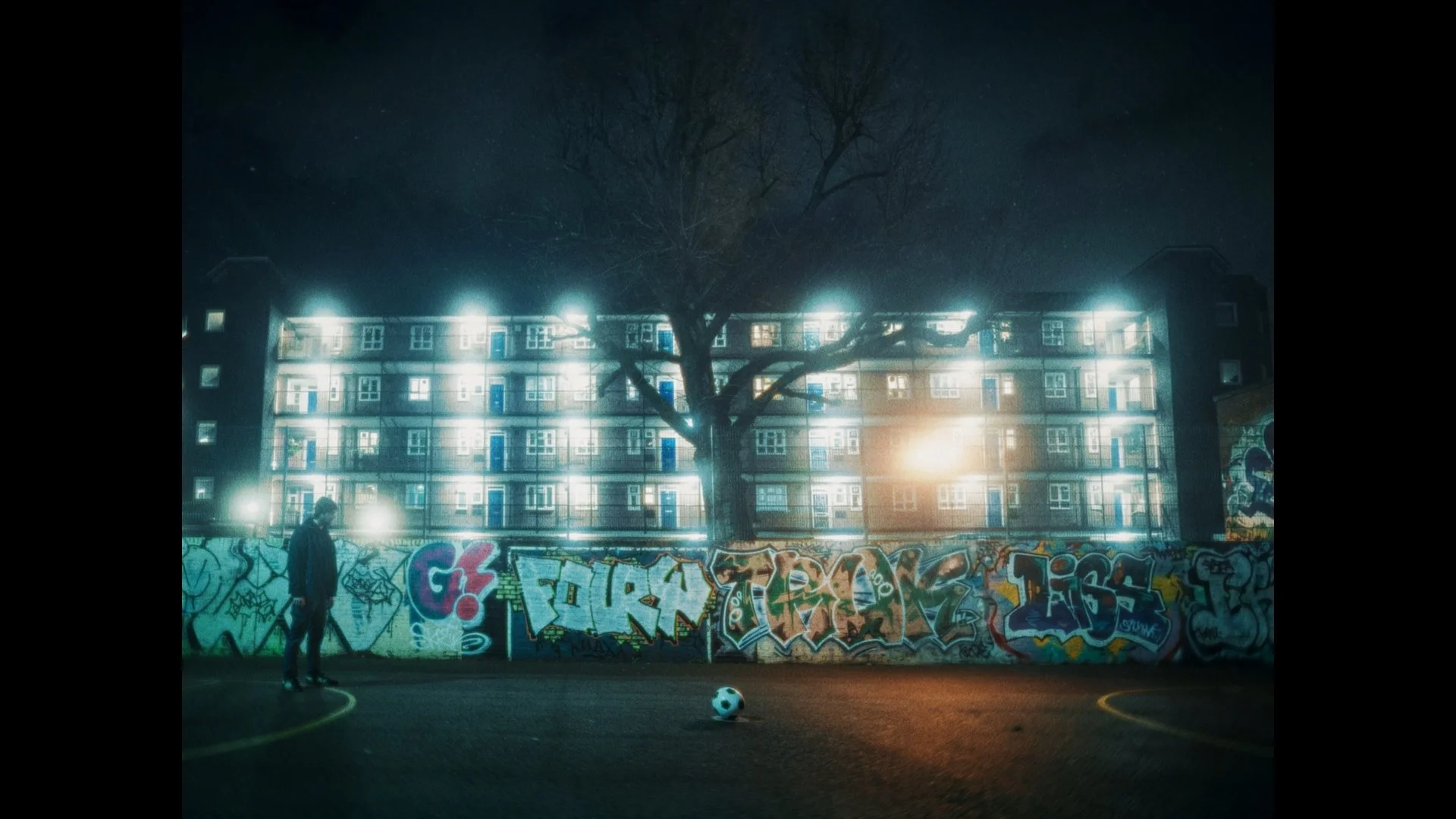 Heartbreaker stills_1.1.9.jpg