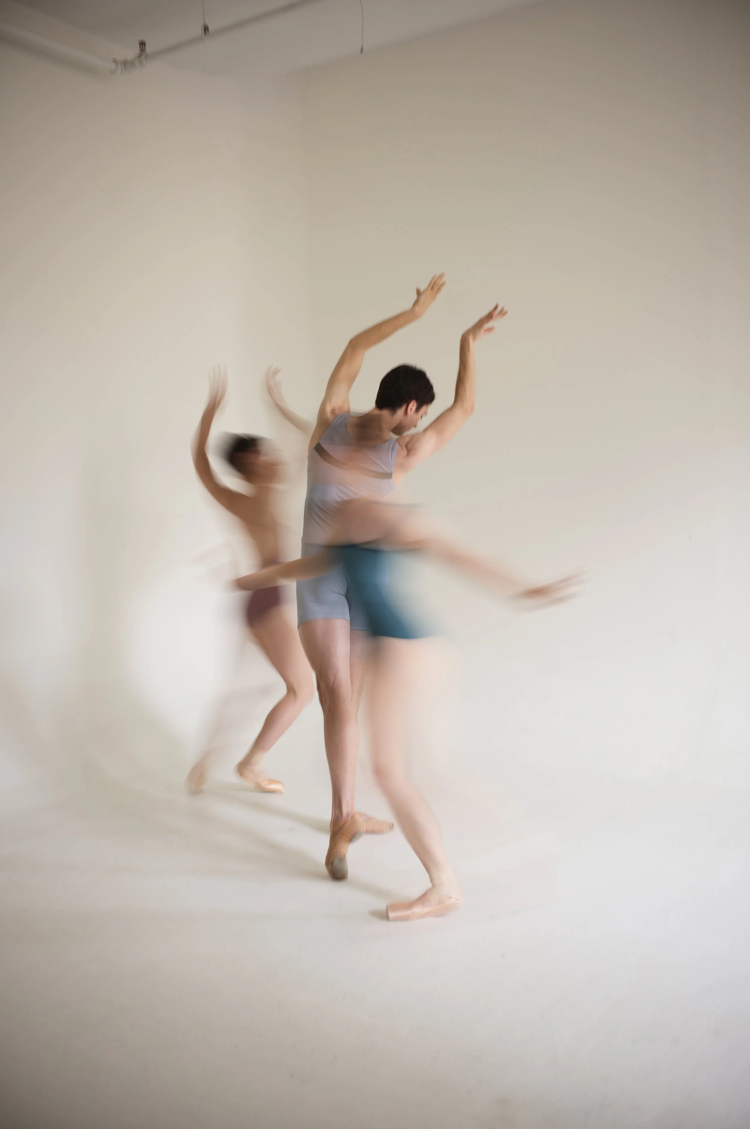 Linda_final_blur3 Linda I'Anson.JPG