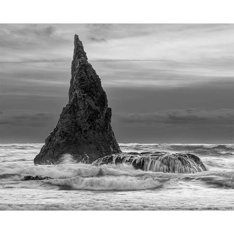 Wizards Hat Black and White copy 3 small.jpg