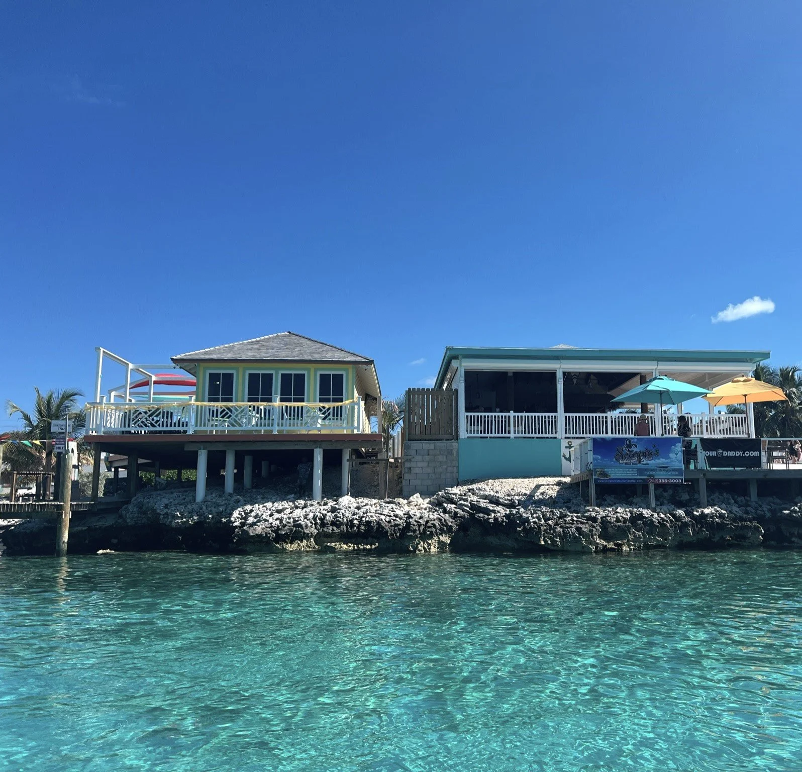 Lorraine's Cafe, famous among cruisers.