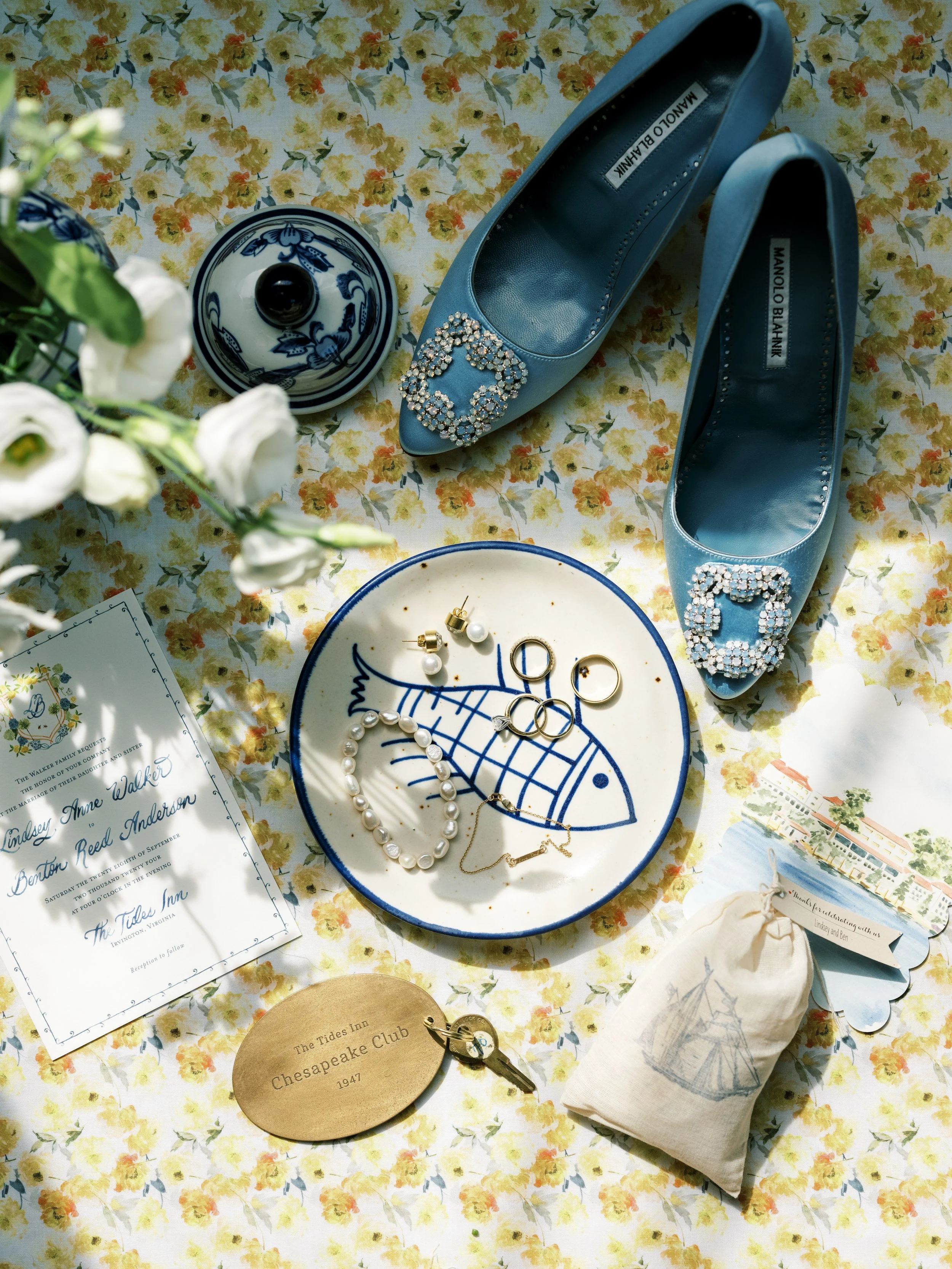 What Items to Include in Your Detail Flat Lay Photos — Color and Beam