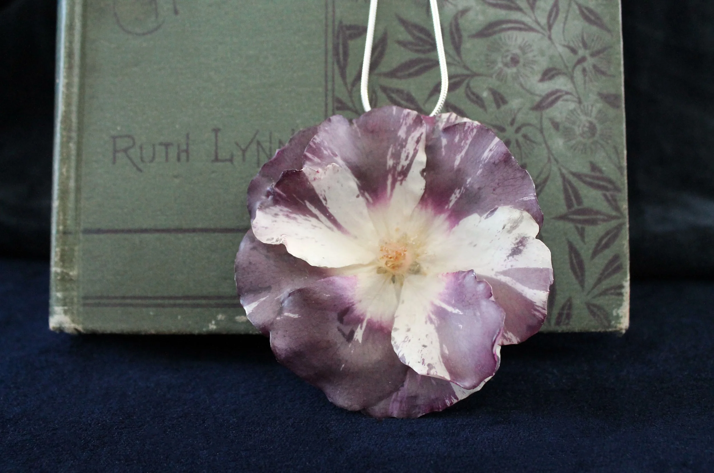 Rose Necklace 1.jpg