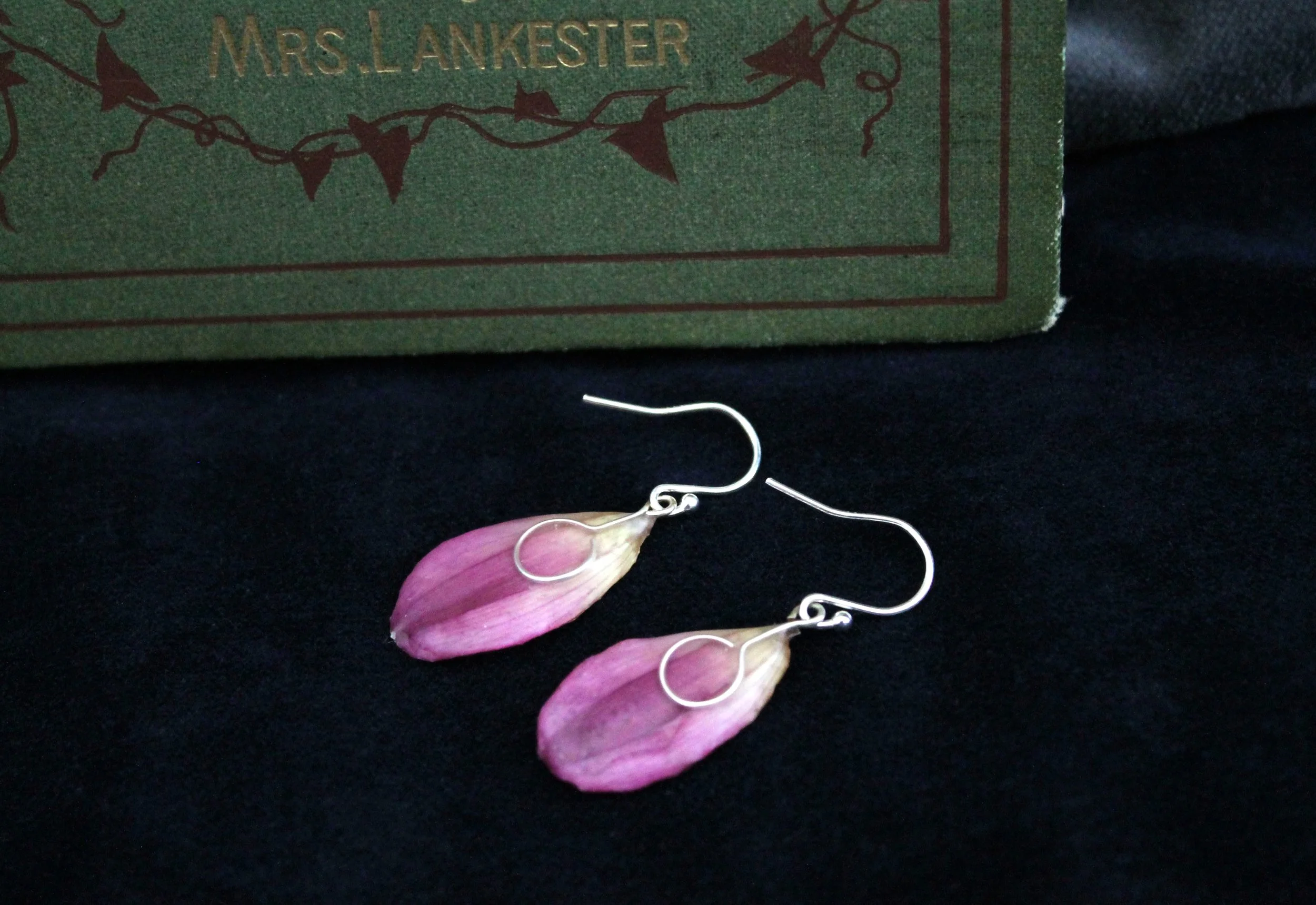Dahlia Petal earrings 3.jpg