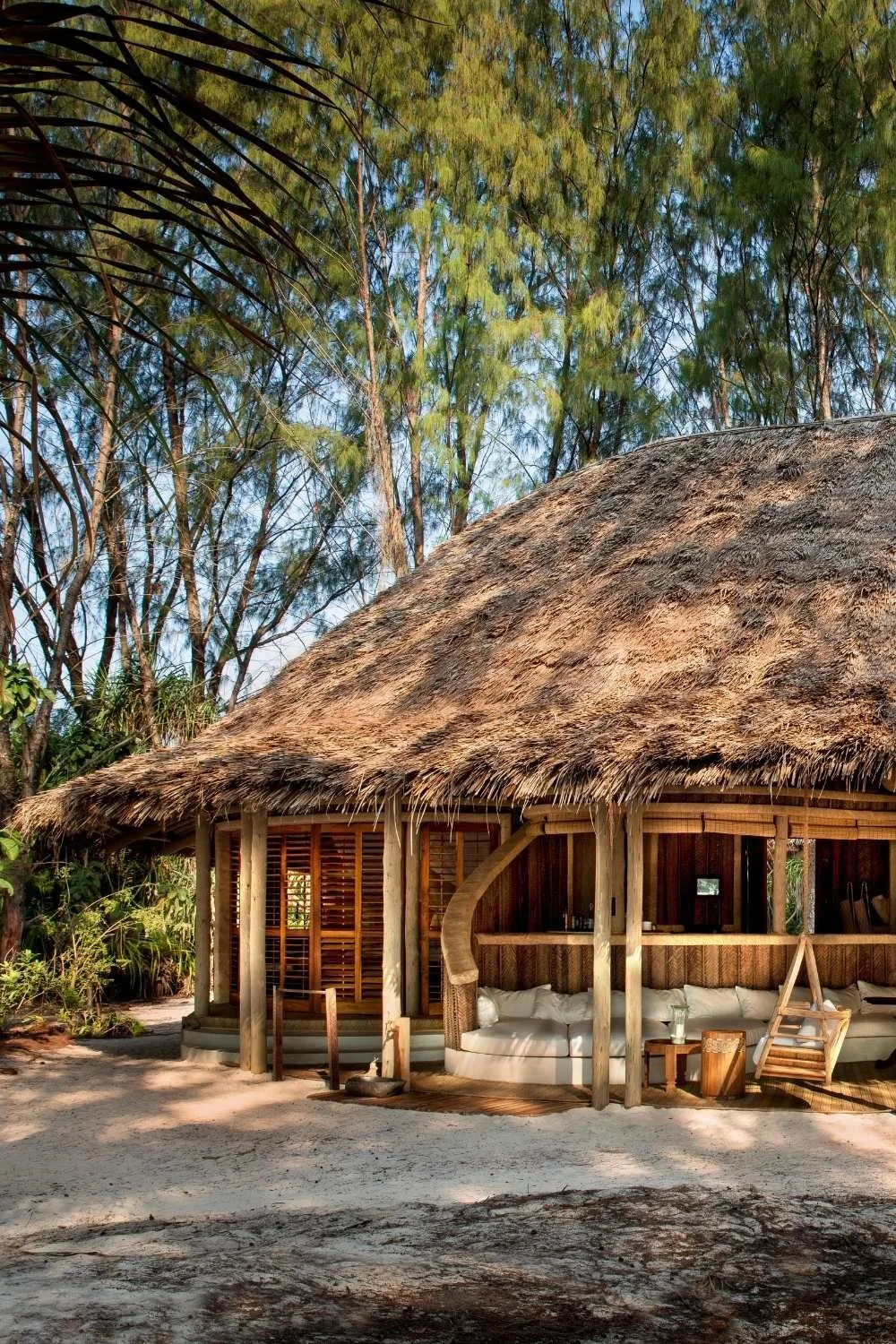 &amp;Beyond, Mnemba Island Resort 