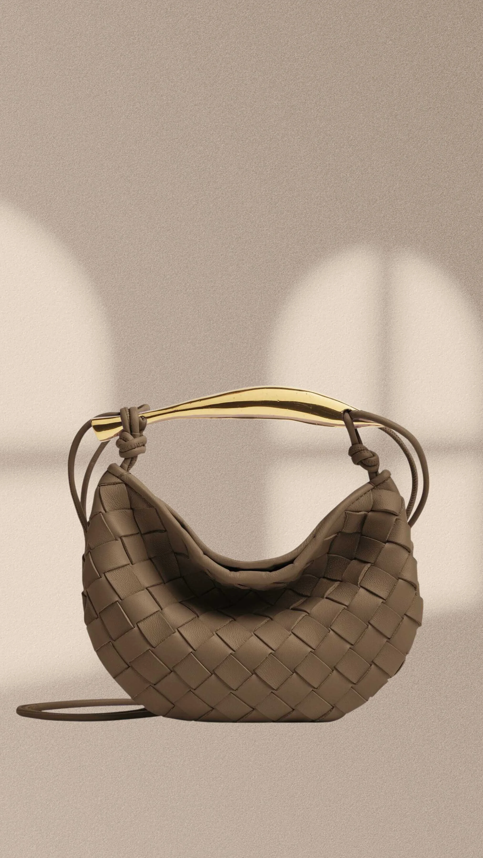 Iconic Quiet Luxury Bags for Your Next Vacation