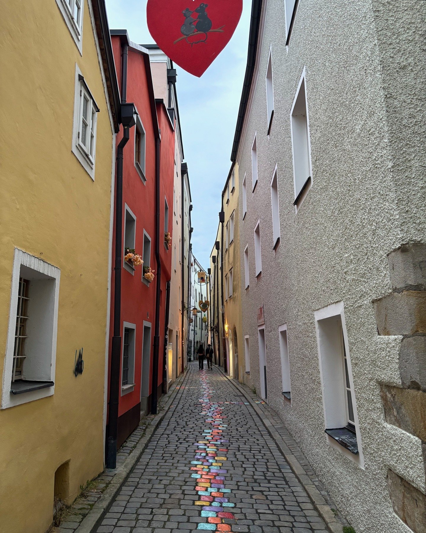 May your path be always paved with colour!

Spotted on an evening walk in beautiful Passau, a city on three rivers. 

H&ouml;llgasse is a cobbled alley in the old centre of Passau that runs parallel with the river Danube, with many artist studios and