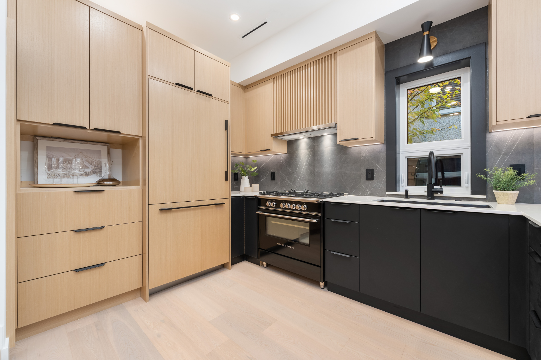 5368 Prince Edward - Duplex 12.png