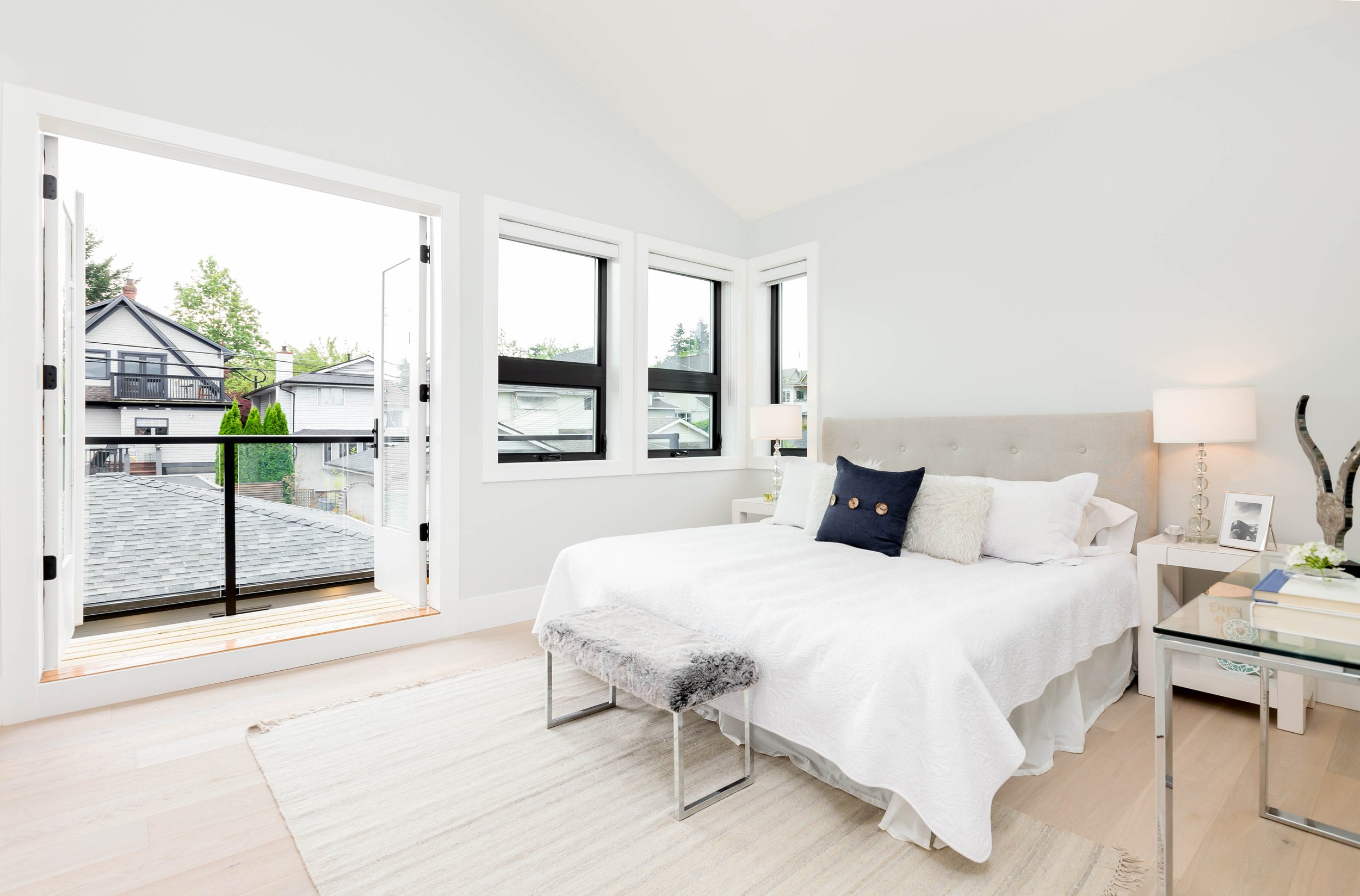 958 E.10th Vancouver, B.C-4.jpg