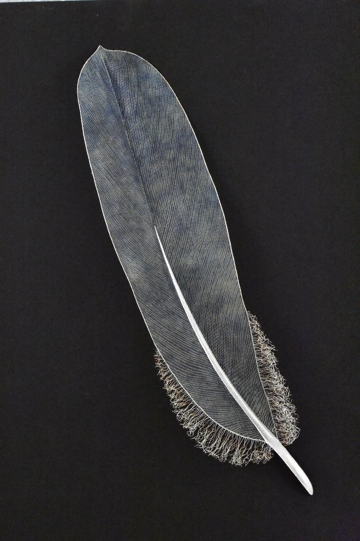Silver Quill Feather, Stainless steel mesh, wire, acrylic medium
H36 x W9 x D3 in., $1800