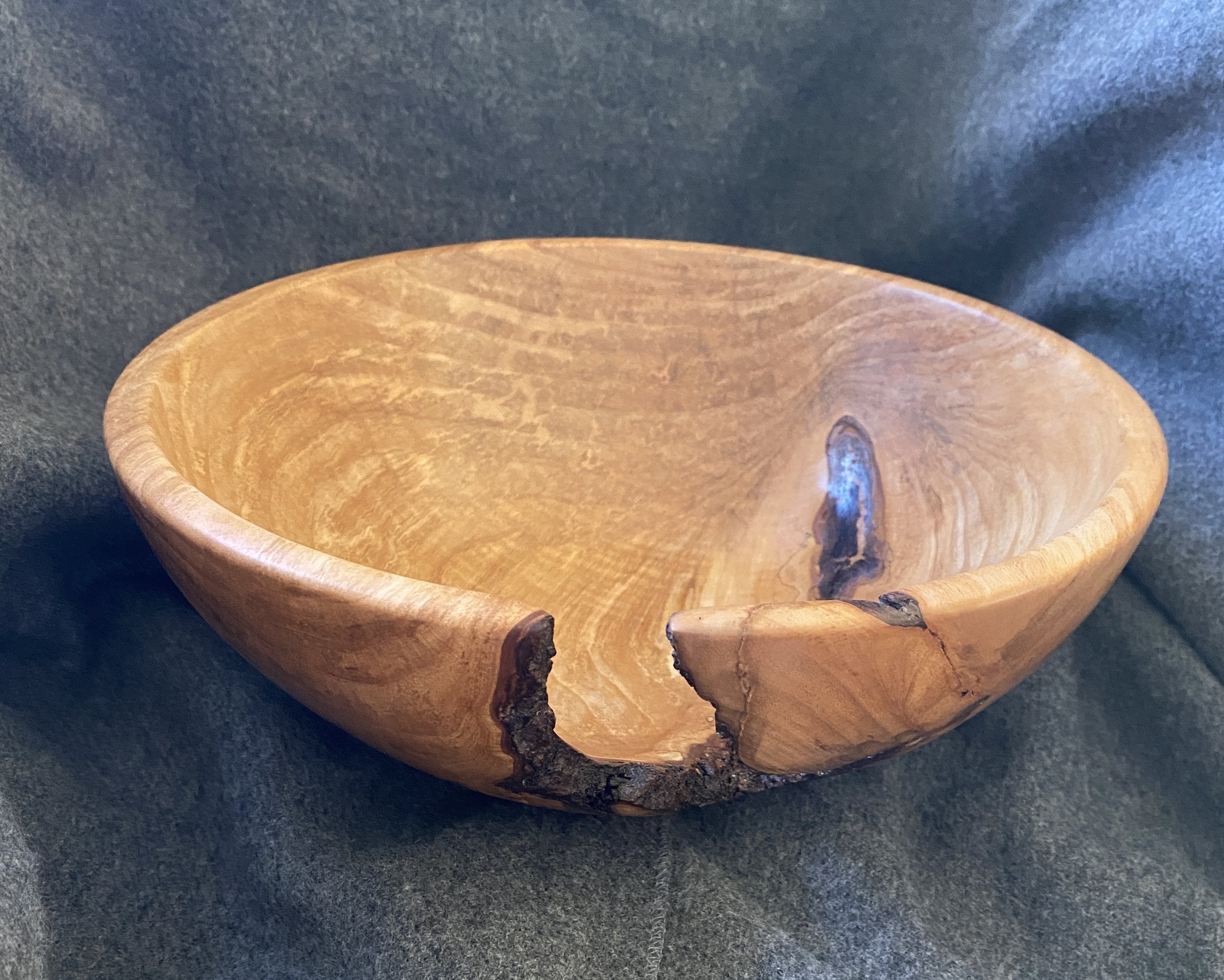 # 2847  Maple,  11 X 4,  $200