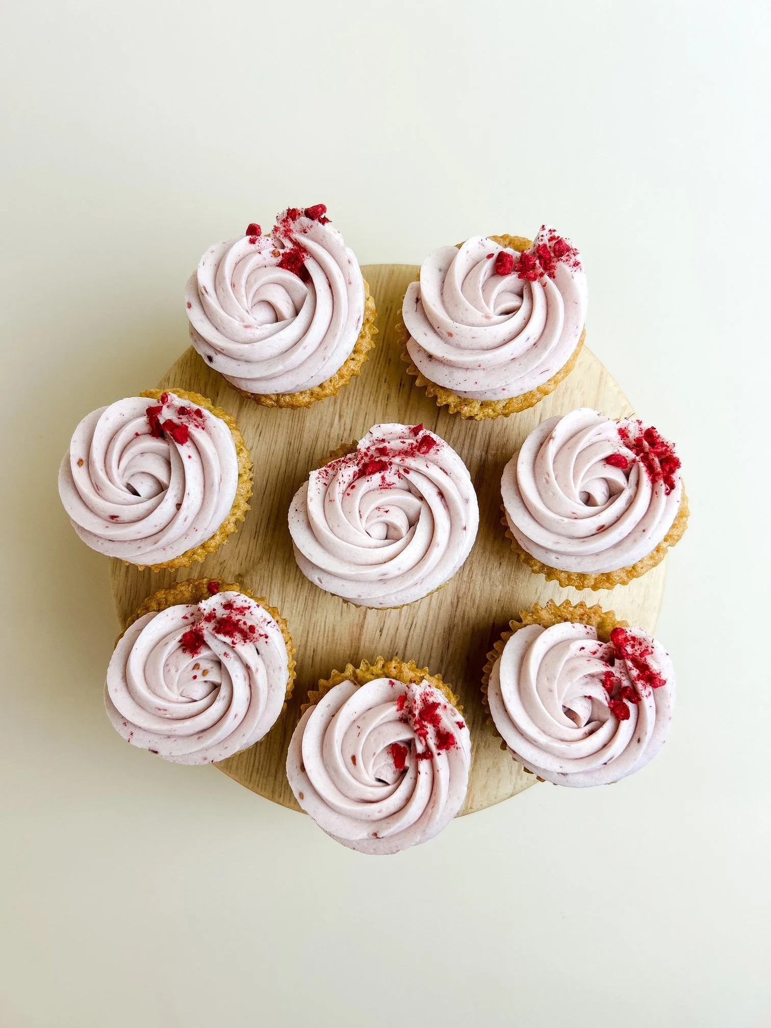 Cupcakes (6 varieties available)