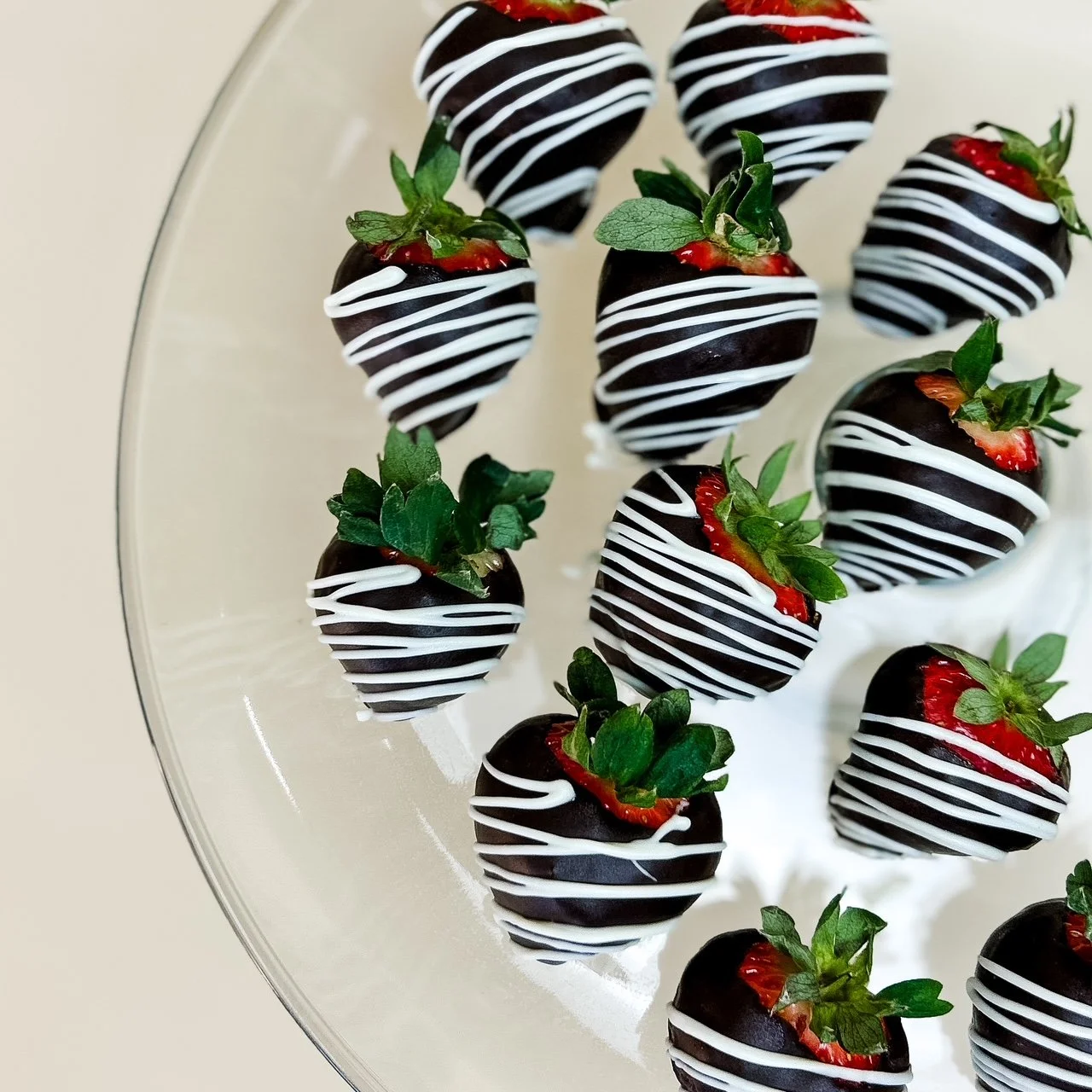 Chocolate-Dipped Strawberries