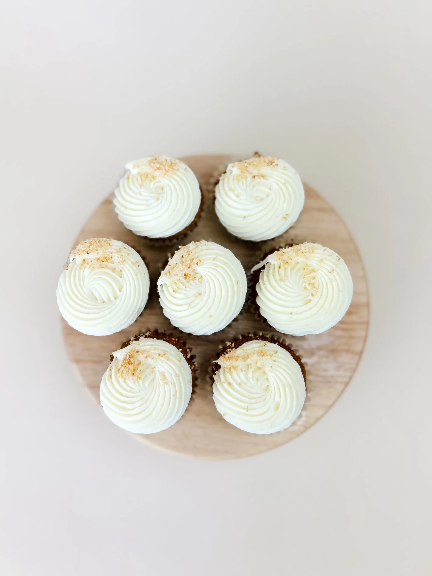 Cupcakes (6 varieties available)