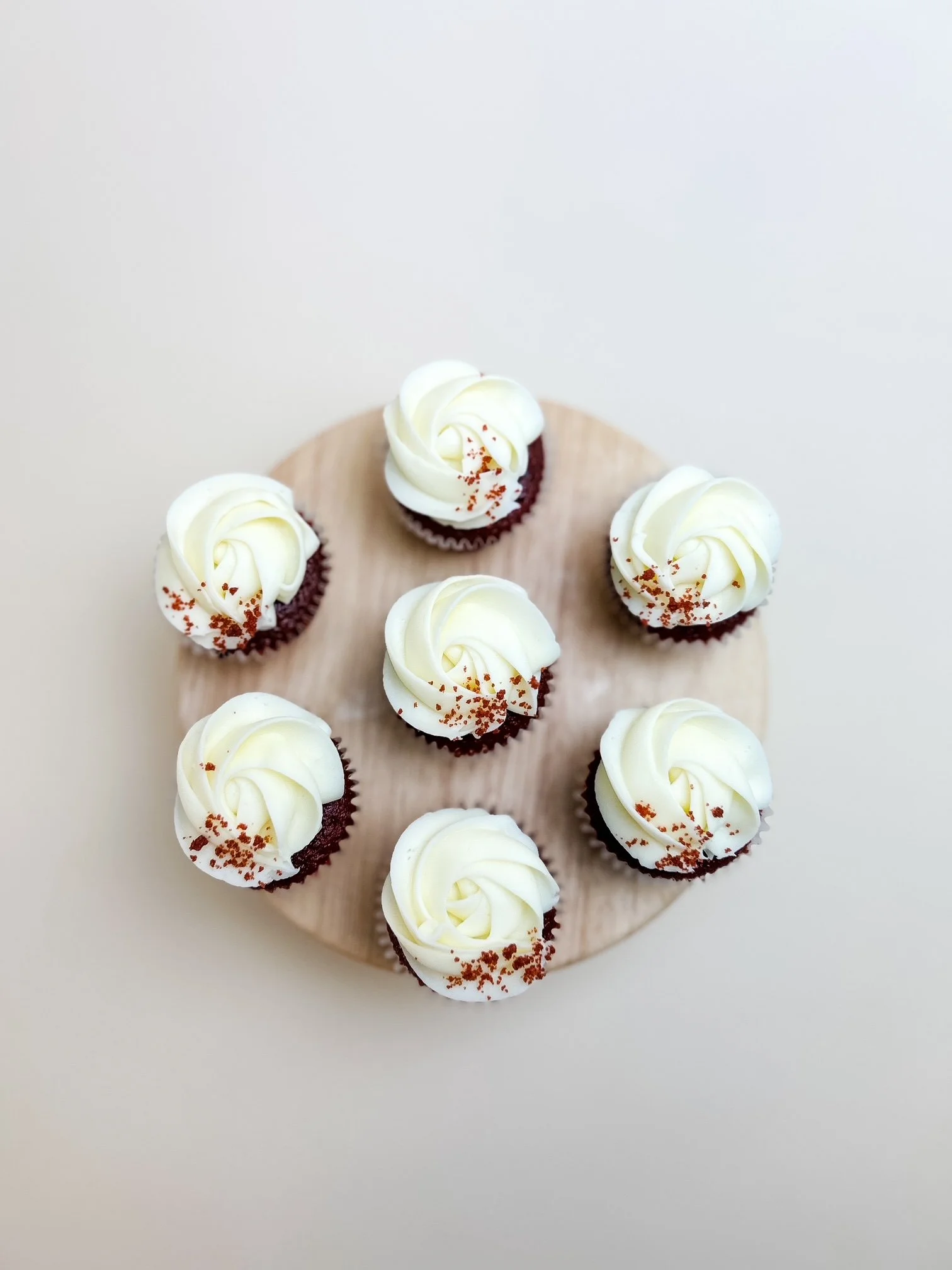 Cupcakes (6 varieties available)