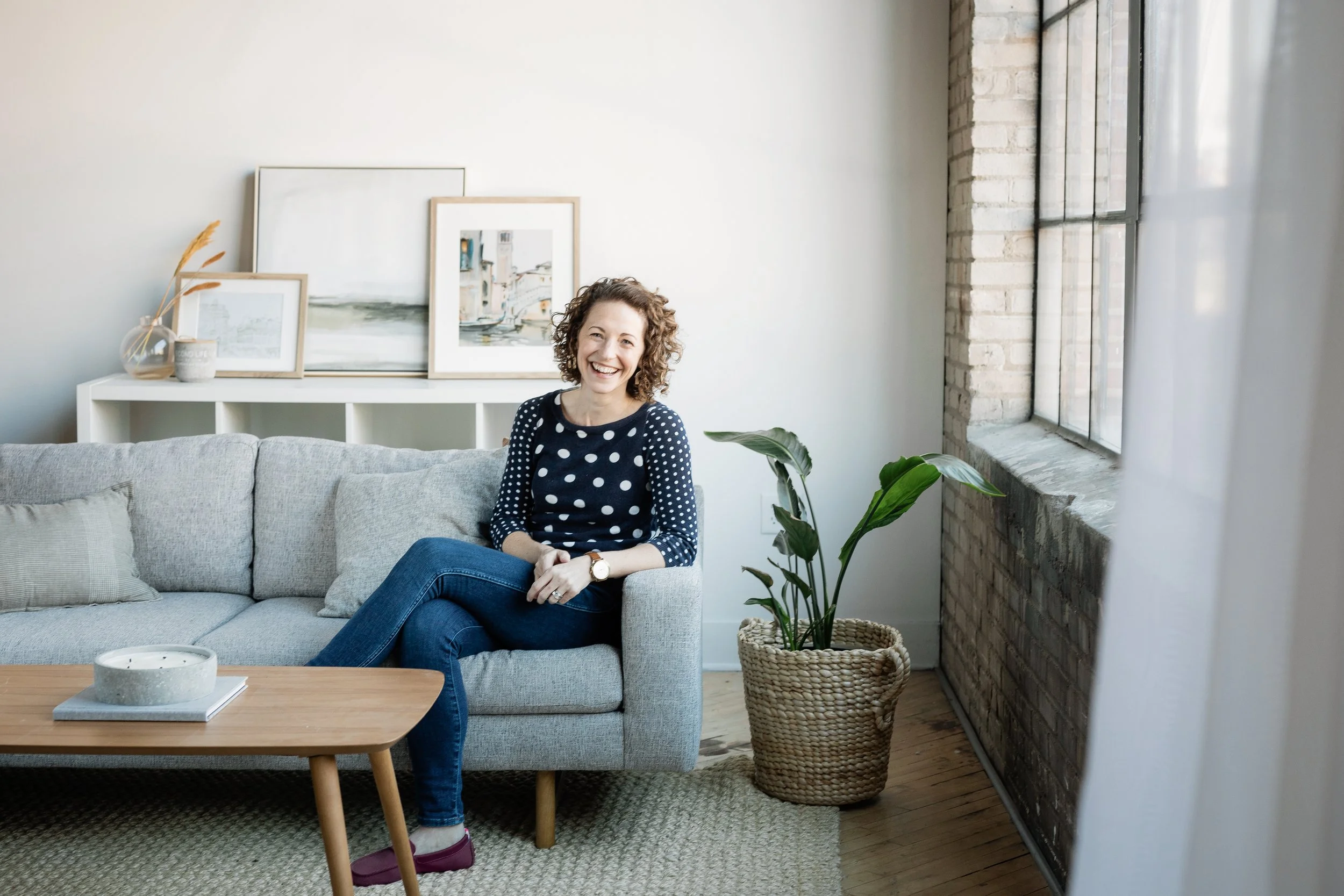 How Anxiety Shows Up for High-Achieving Women (and When to Seek Therapy)