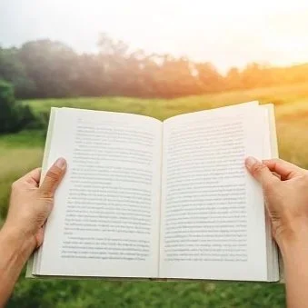 Book Club : Raising Hare, a Memoir by Chloe Dalton