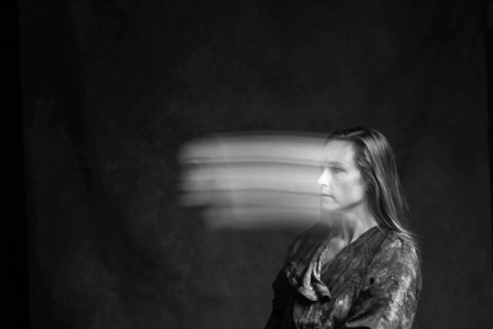Crossley-lockhart-studio-portraits-2-LOWRES-18.jpg