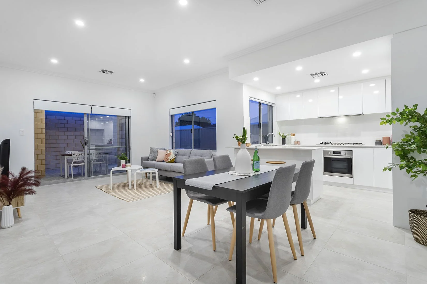 Hayes-Yokine-Residential-Project-Pulse-Property-Solutions_living1.jpg