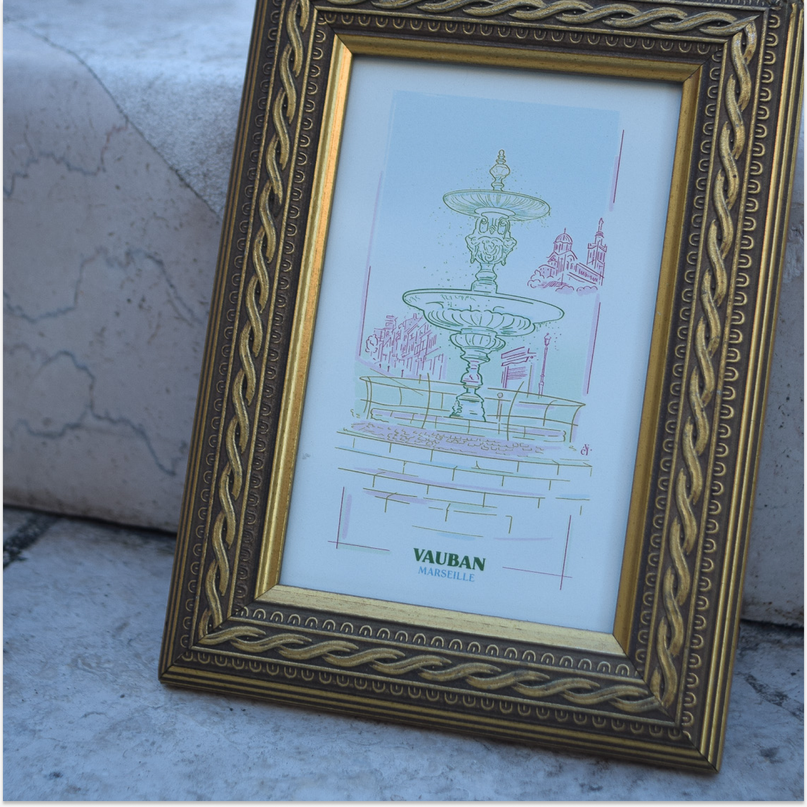 Carte postale Marseille.png