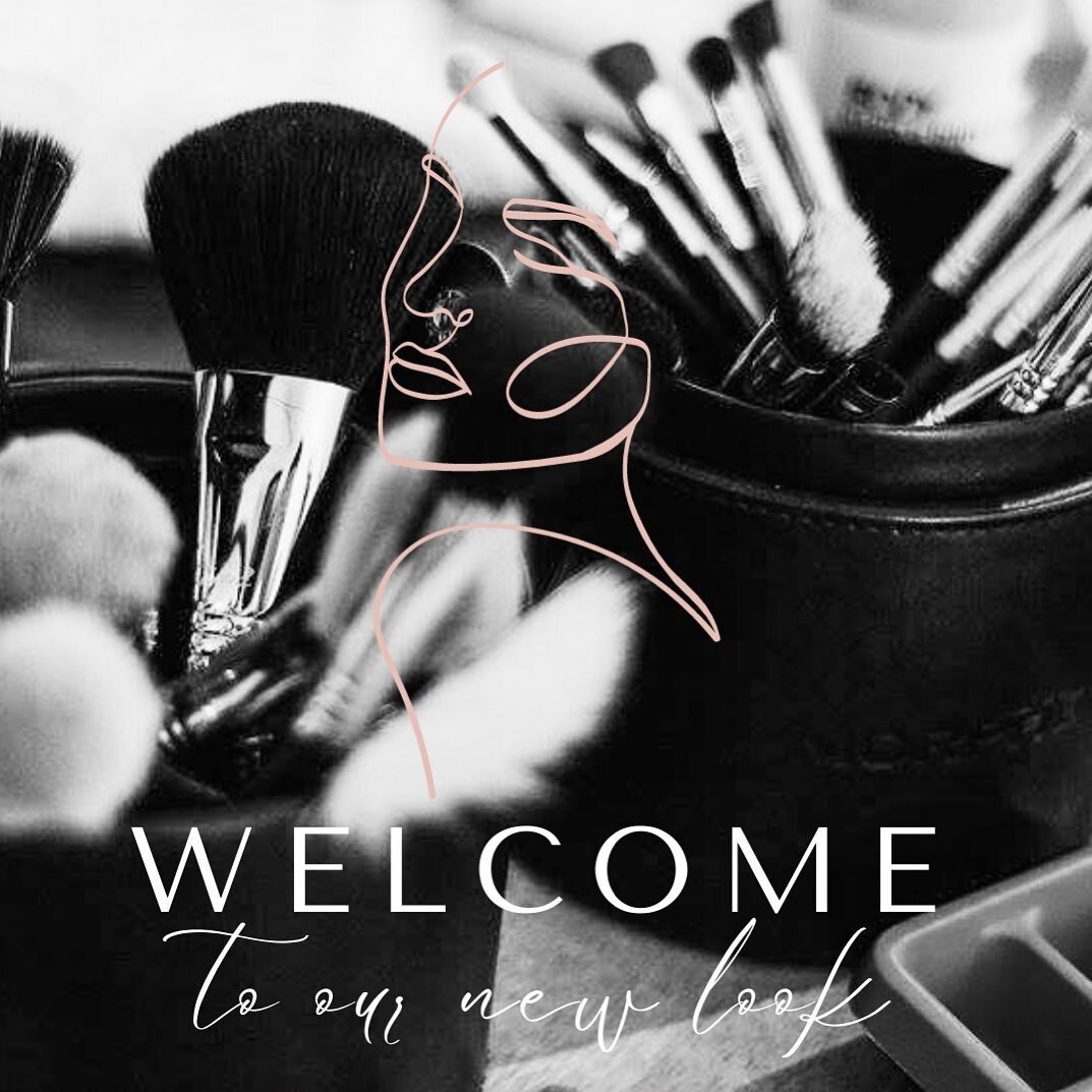 Welcome to our new look 🤩✨💋

#brisbanebridalhairandmakeup #mua #makeup #brisbanemakeup #bridalmakeup #brisbanemakeupartist #northbrisbanemakeupartist #bride #wedding #yourbigday #love #loveisintheair