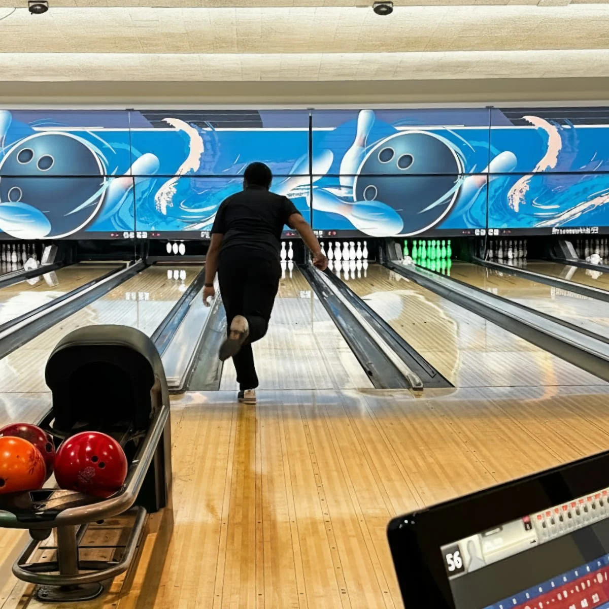 Strikes, Smiles, and Support: Kiwanis Club of Fountain Valley Treats Students to a Night Out