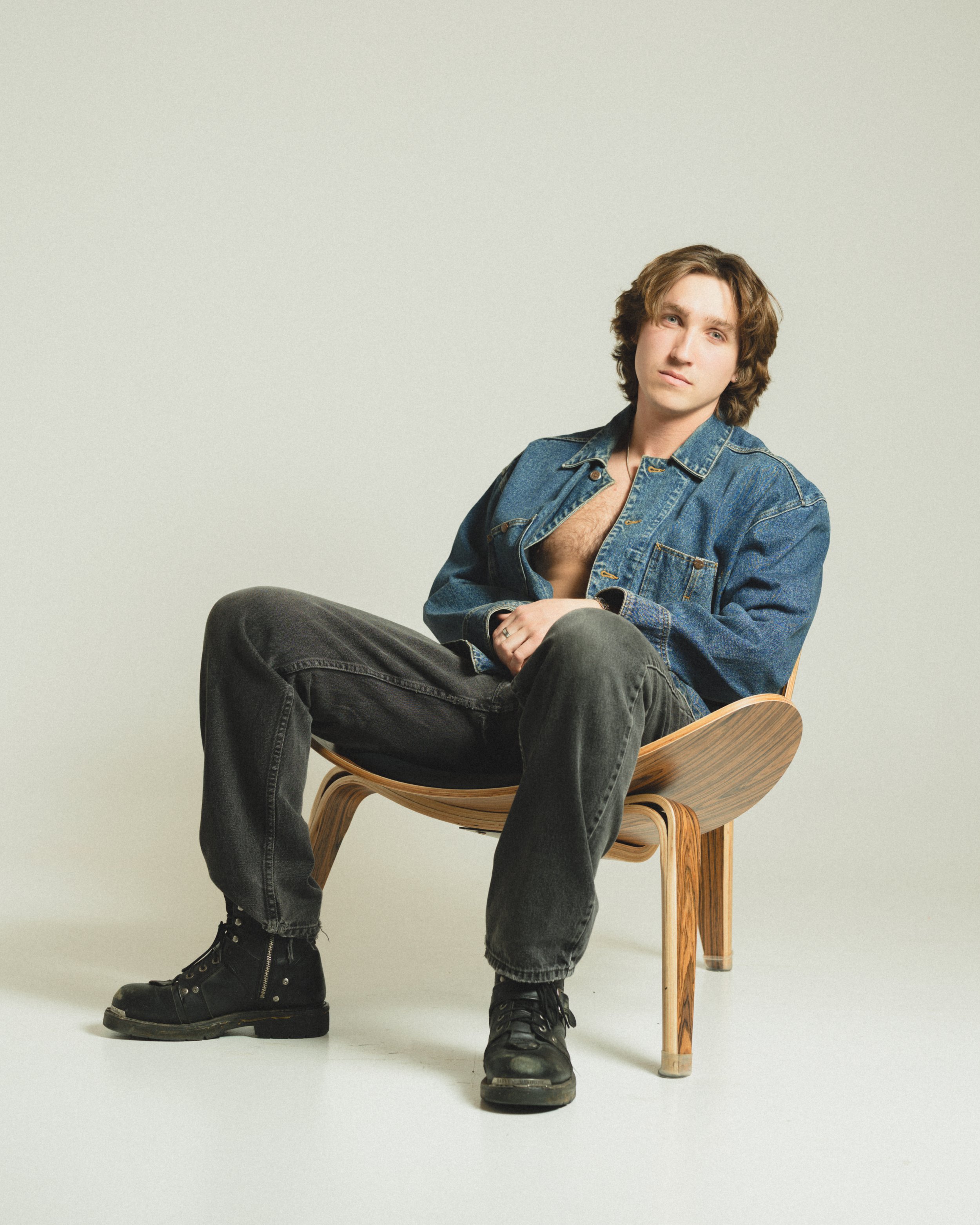 Colin Bracewell - The Mojo of Music-19.jpg