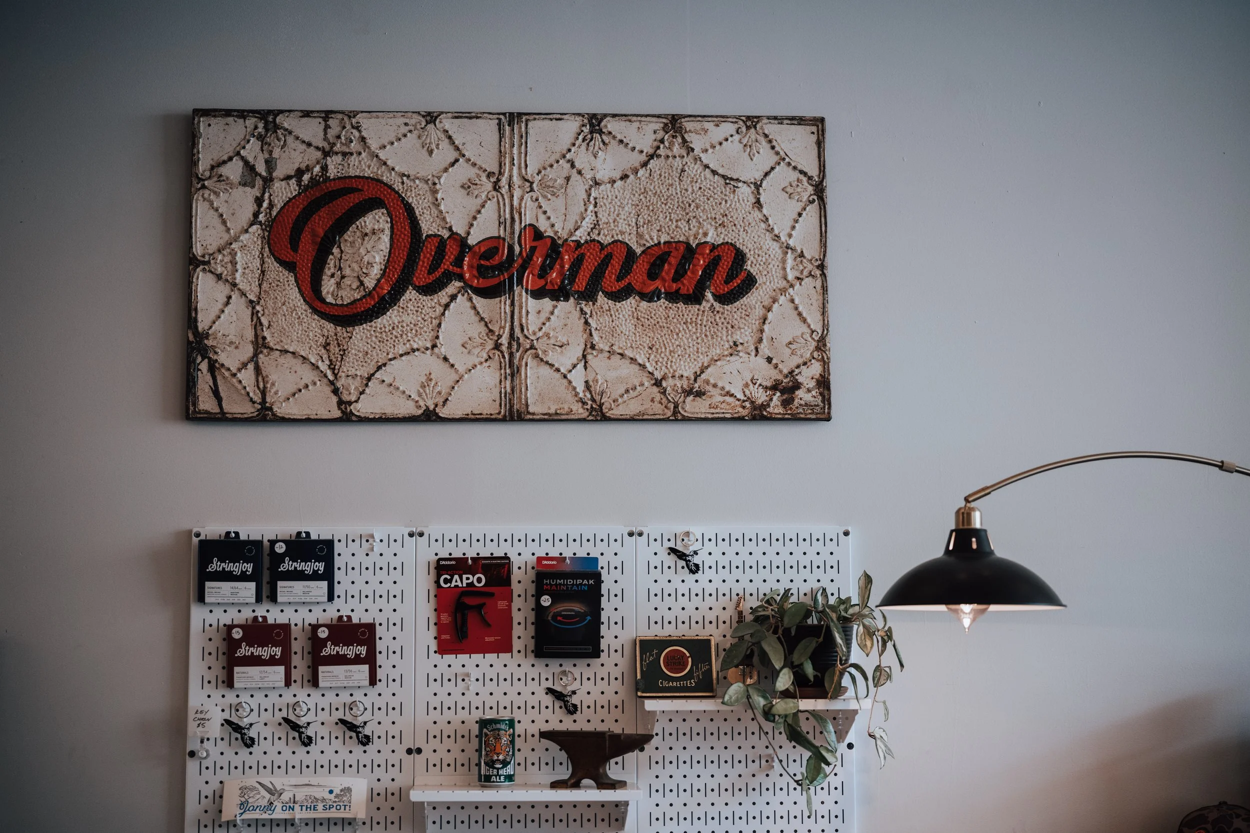 The Mojo of Music - Overman Guitars-4.jpg