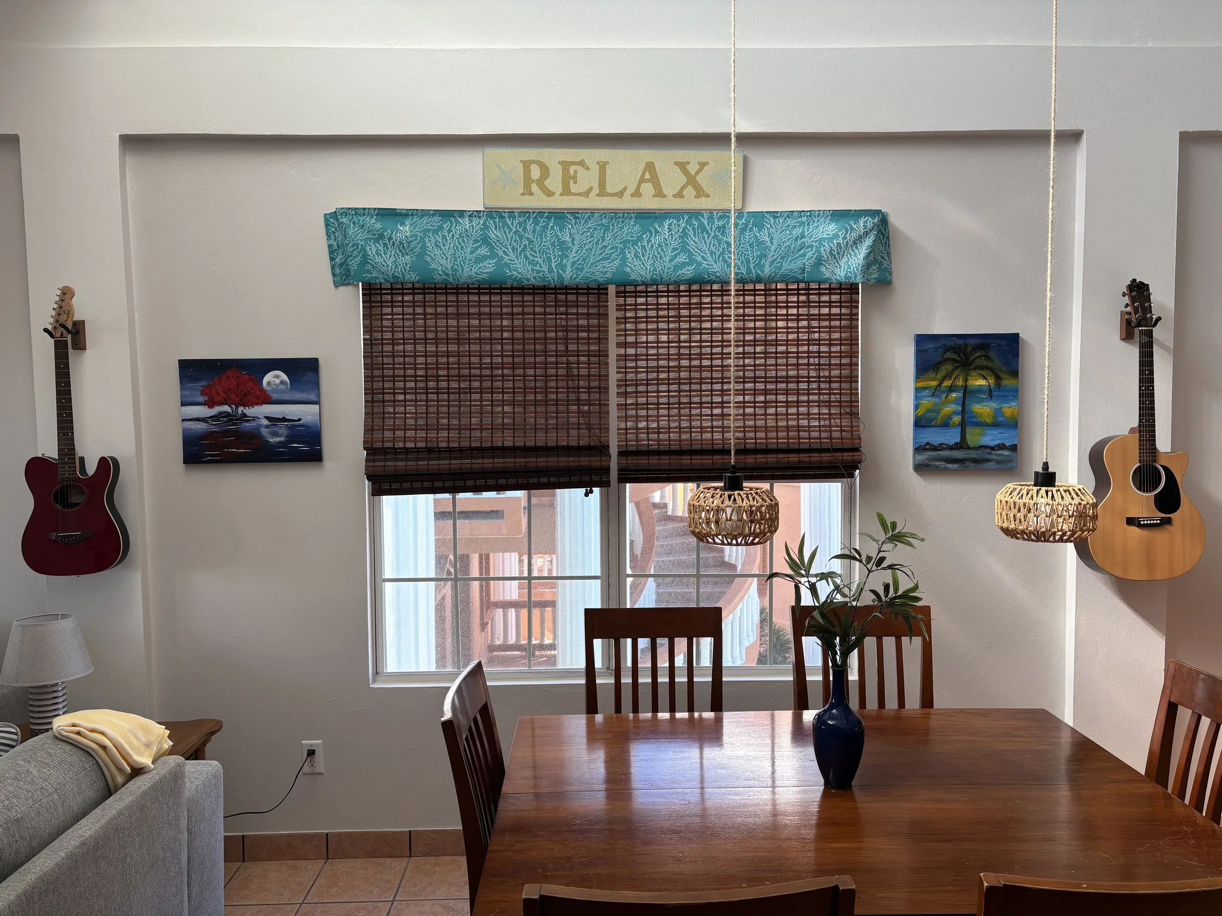 Open Concept Dining Area