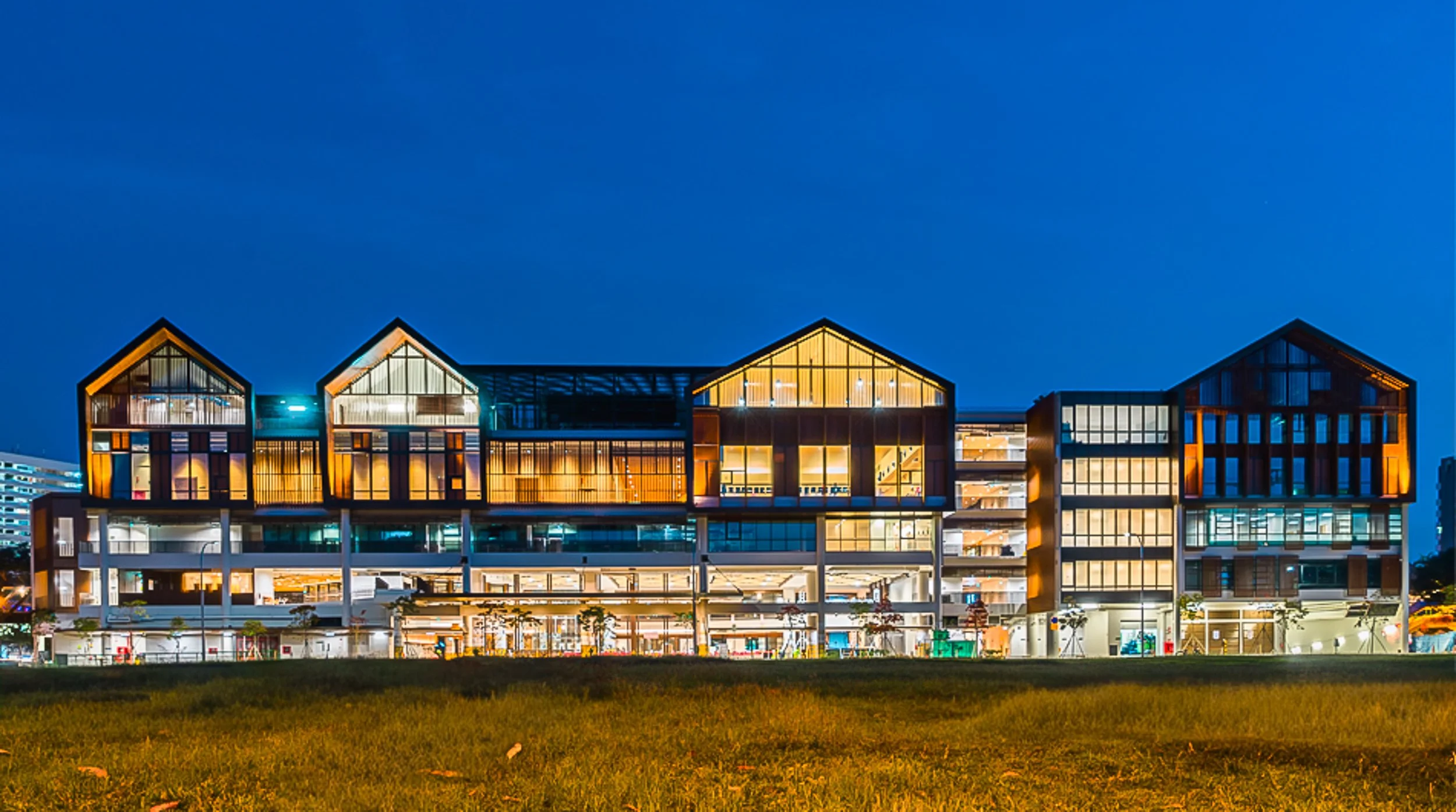 building-exterior-020.jpg