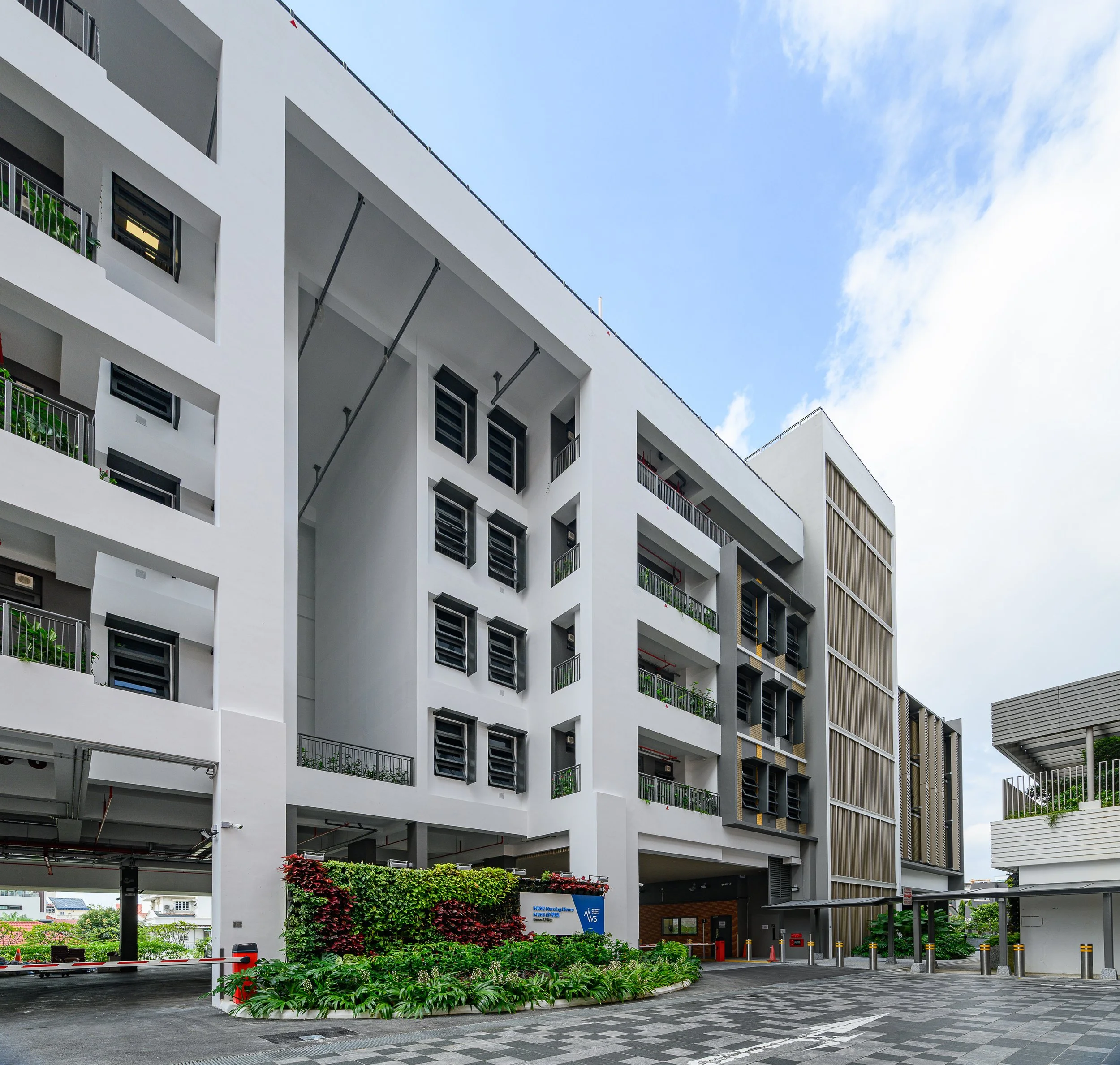 chin-cheng-ave-commercial-building-exterior-002.jpg