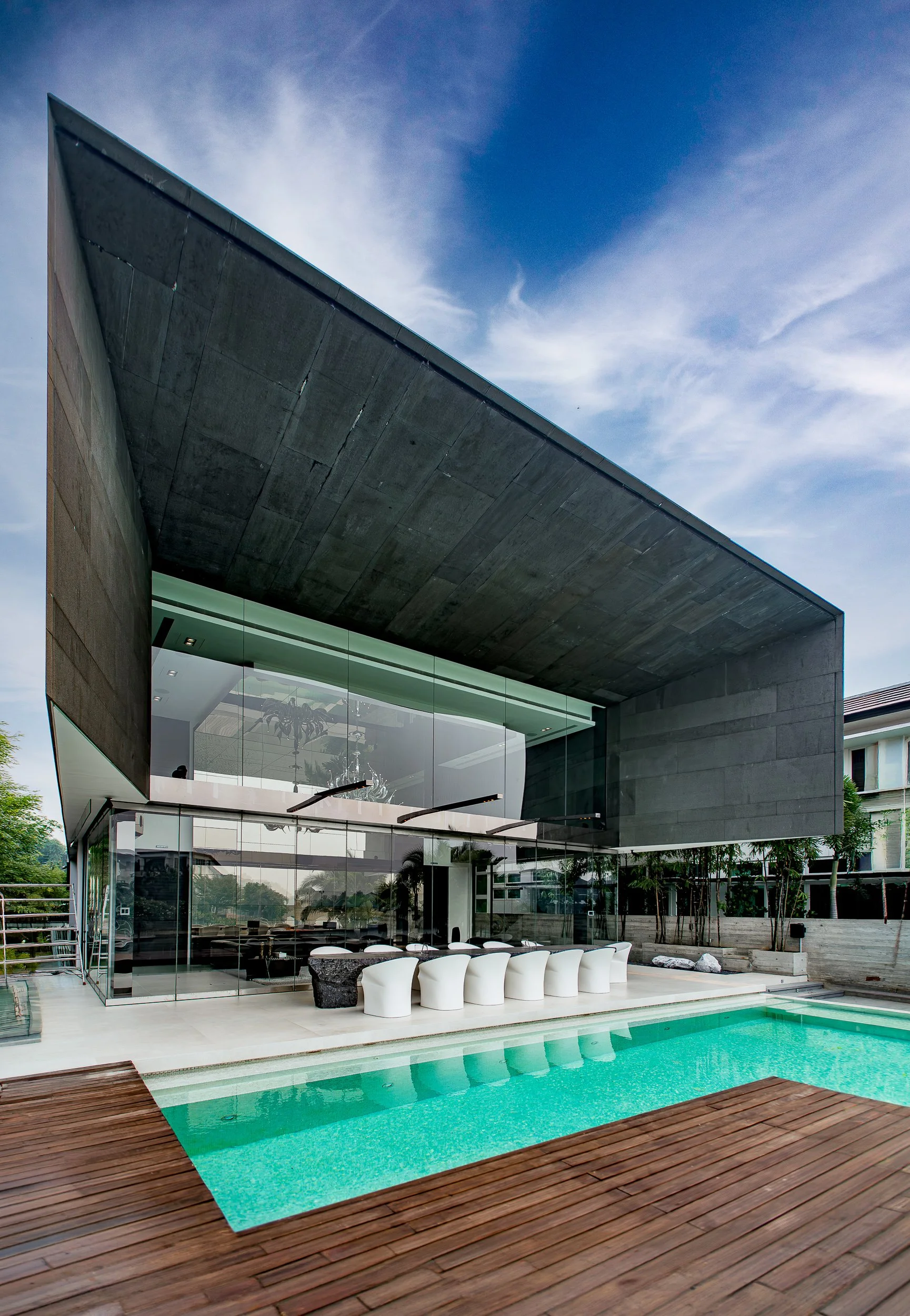 singapore-landed-property-sentosacove-building-001.jpg