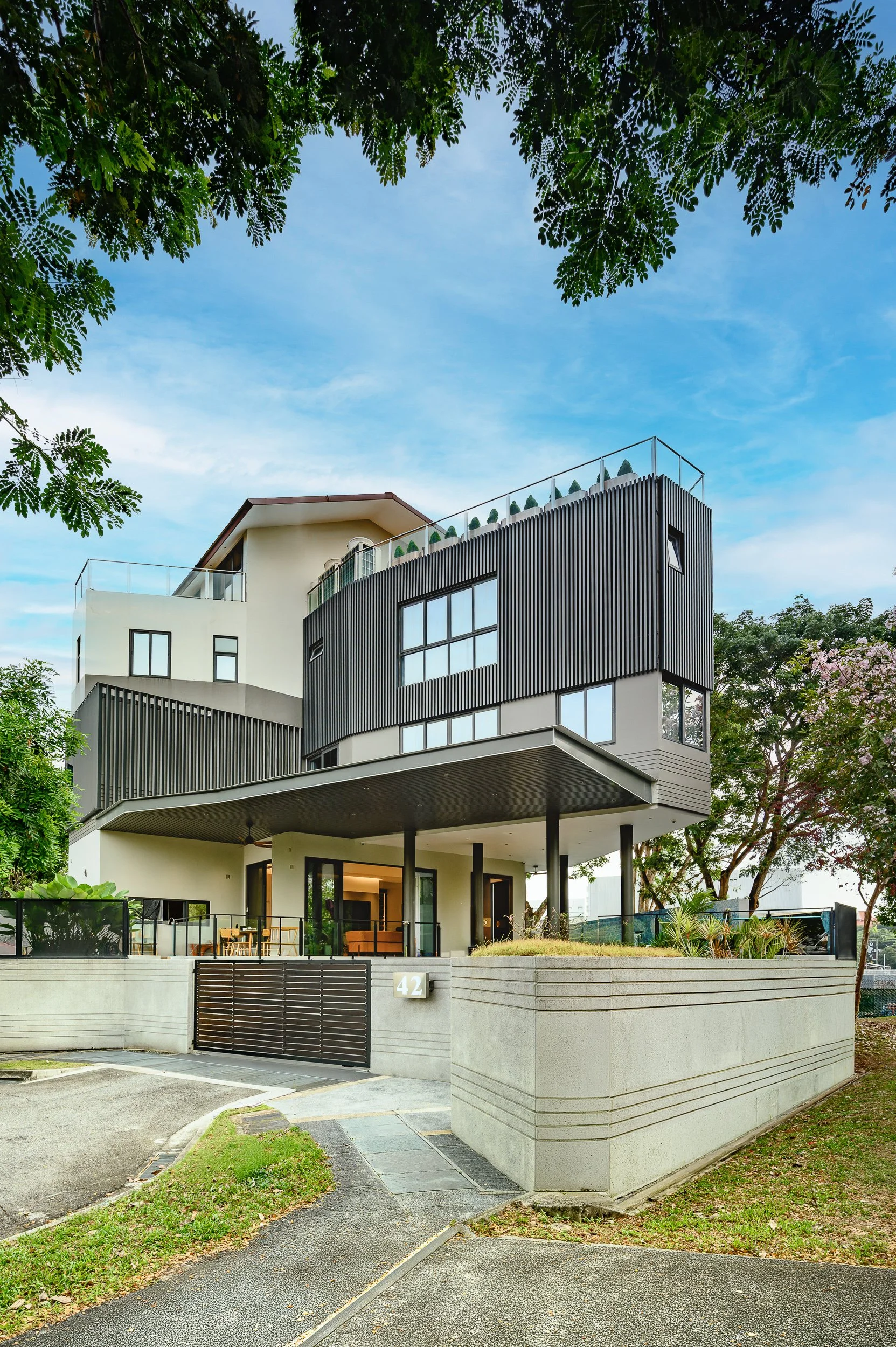 andrew-phua-architecture-SG-landed-exterior-modern-002.jpg