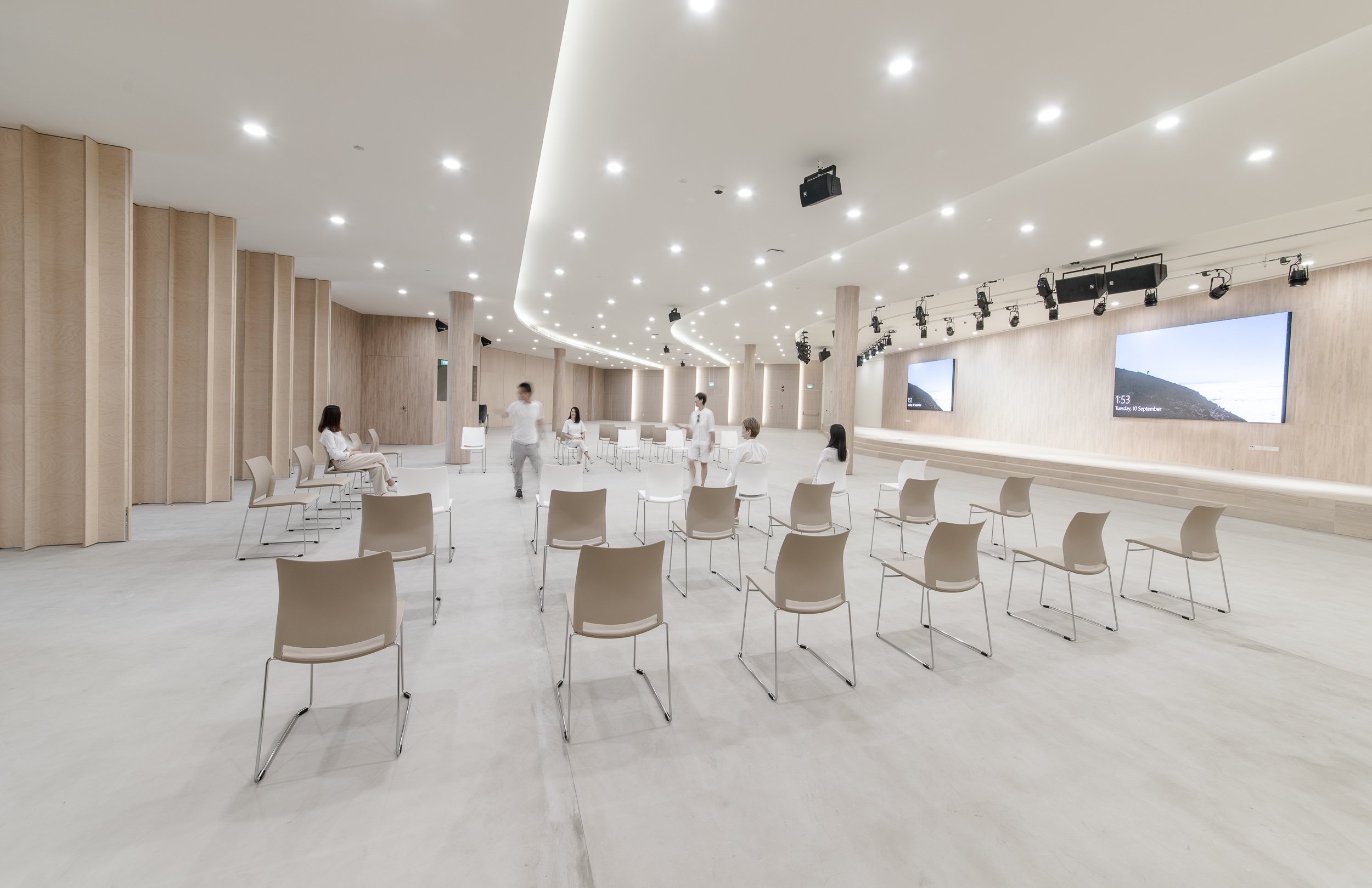 tzuchi-institutional-event-hall-transformation-005.jpg
