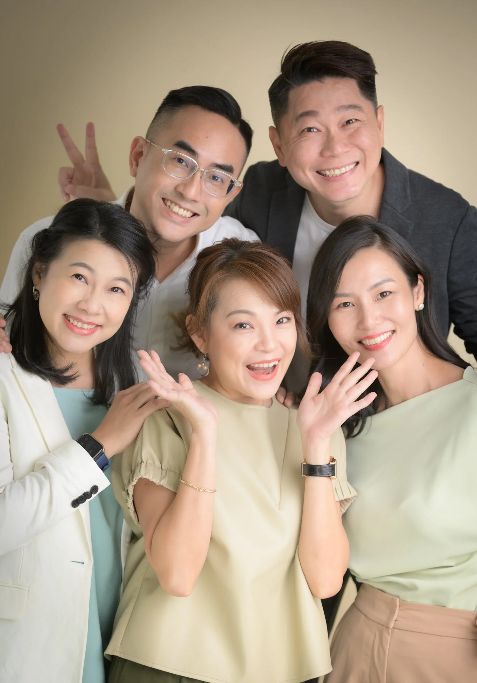 Corporate-group-excutive-professional-studio-003.jpg