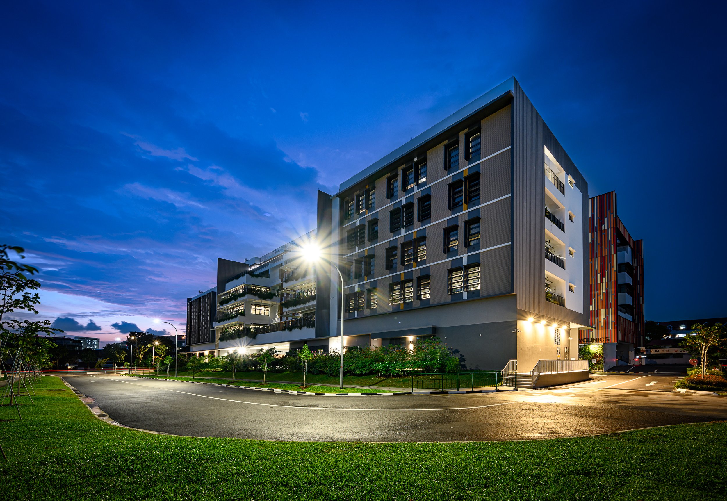 building-exterior-017.jpg