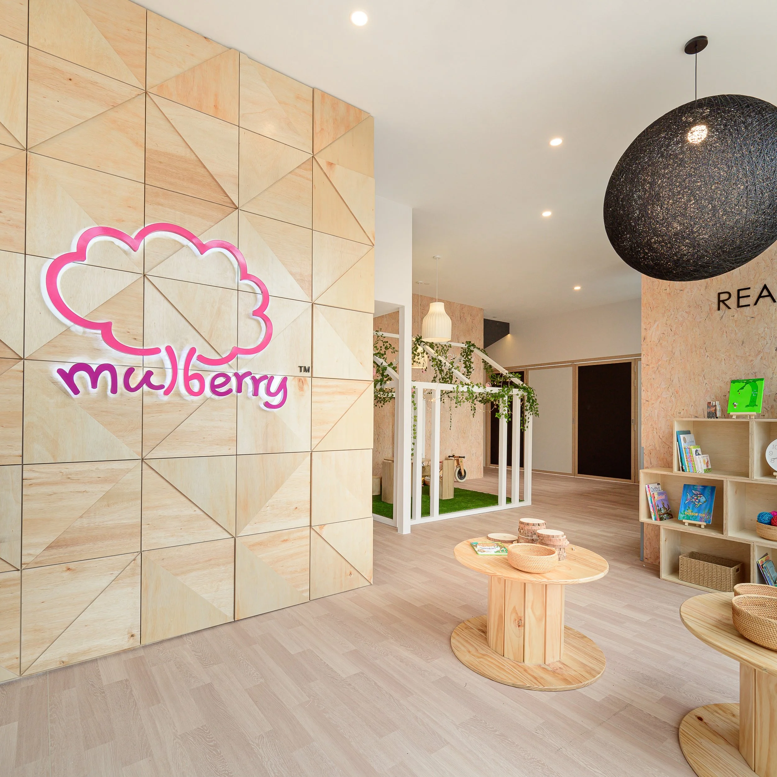 Mulberry-childcare-center-institutional-enternce-003.jpg