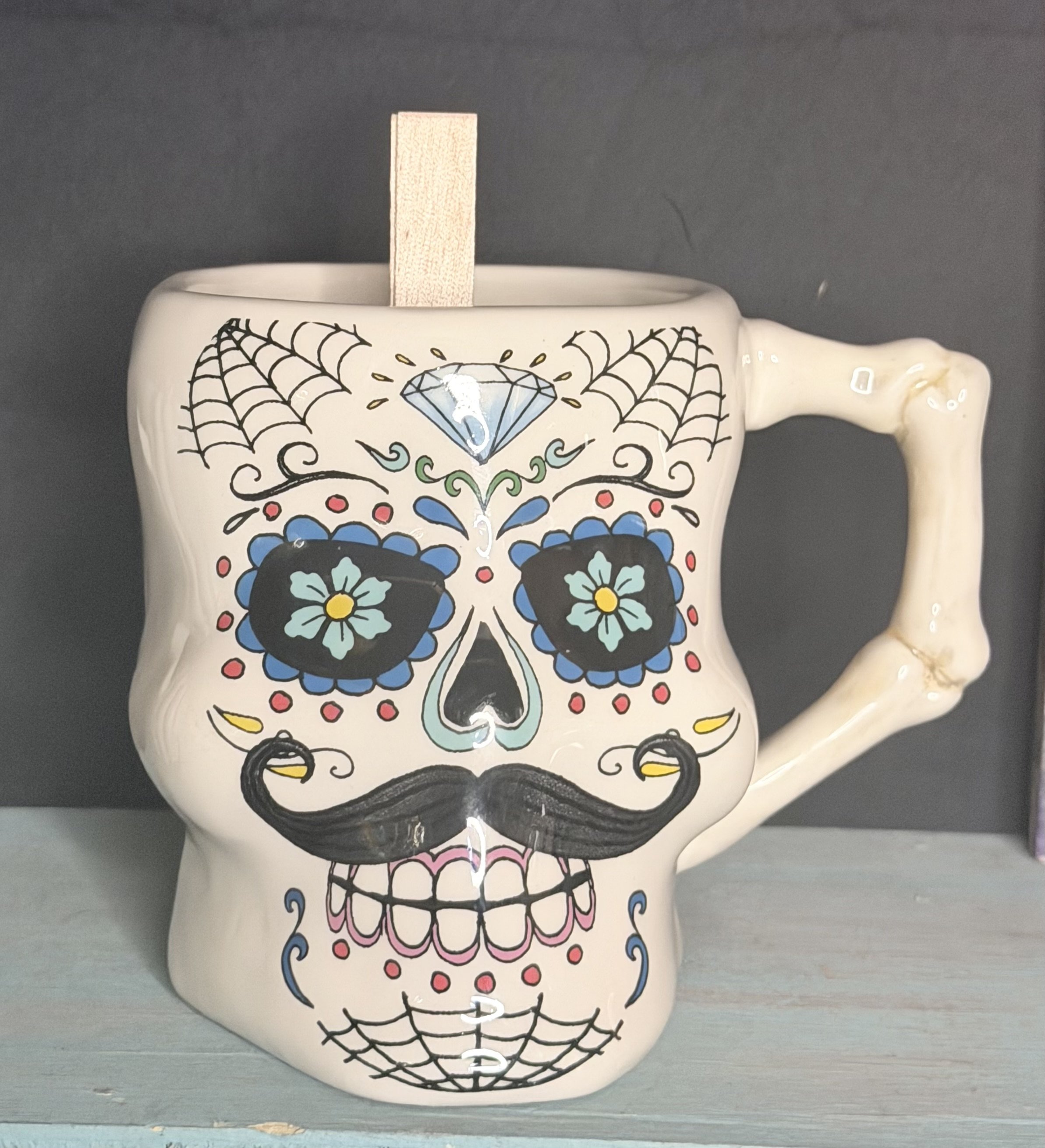 10 oz - 19 oz candles