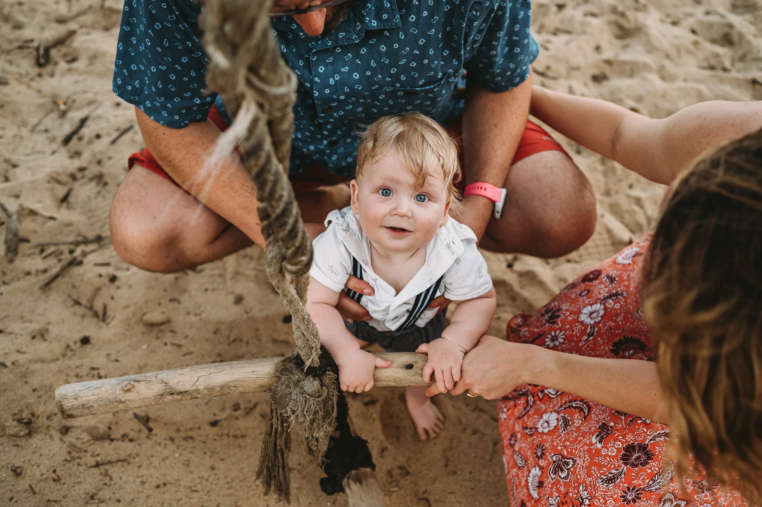 North-Shore-Family-Beach-Photos-Laie-Beach-Sarah-Elizabeth-Photos-and-film-hawaii-family-photographer--7.jpg